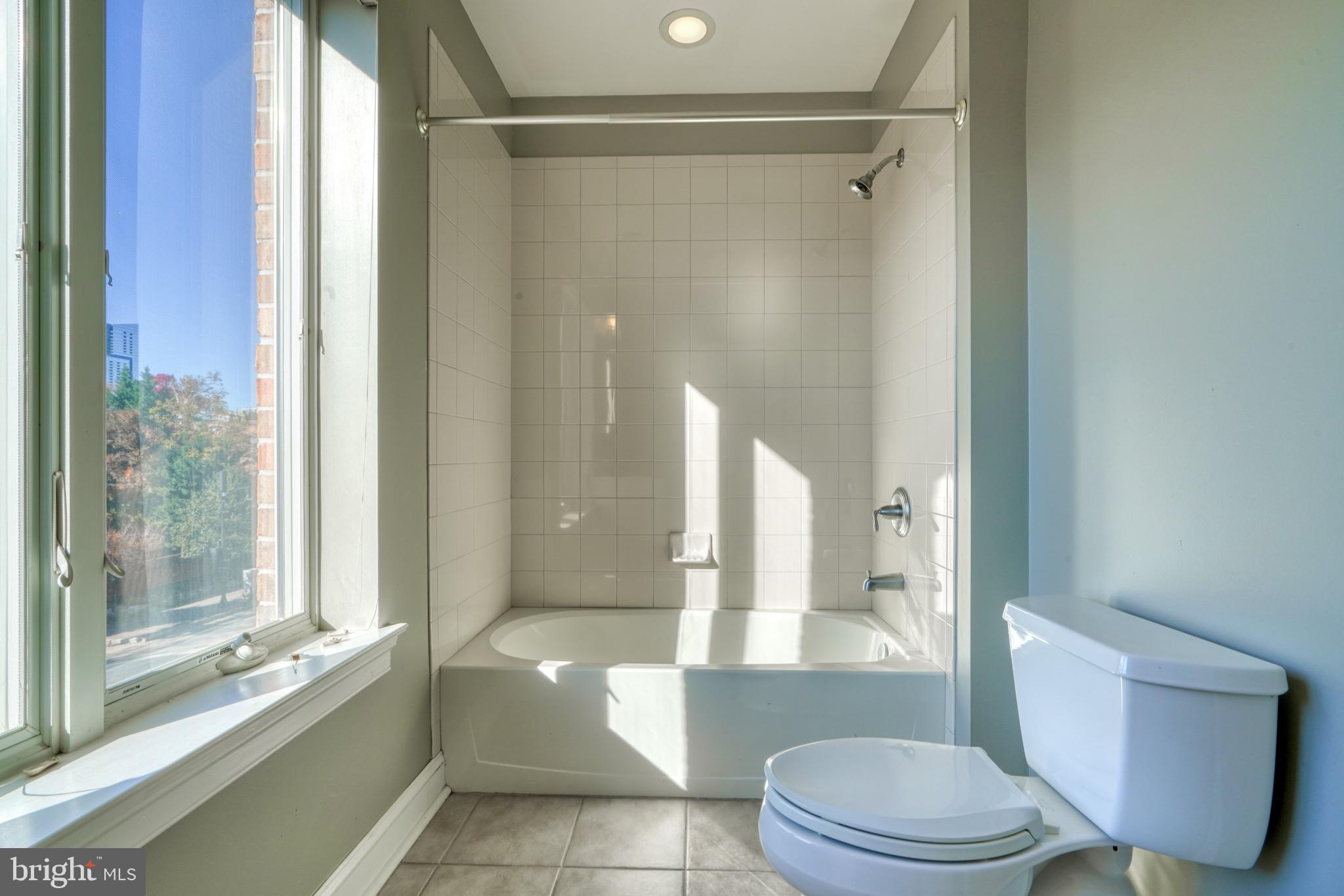 PIER HOMES AT HARBORVIEW - Residential