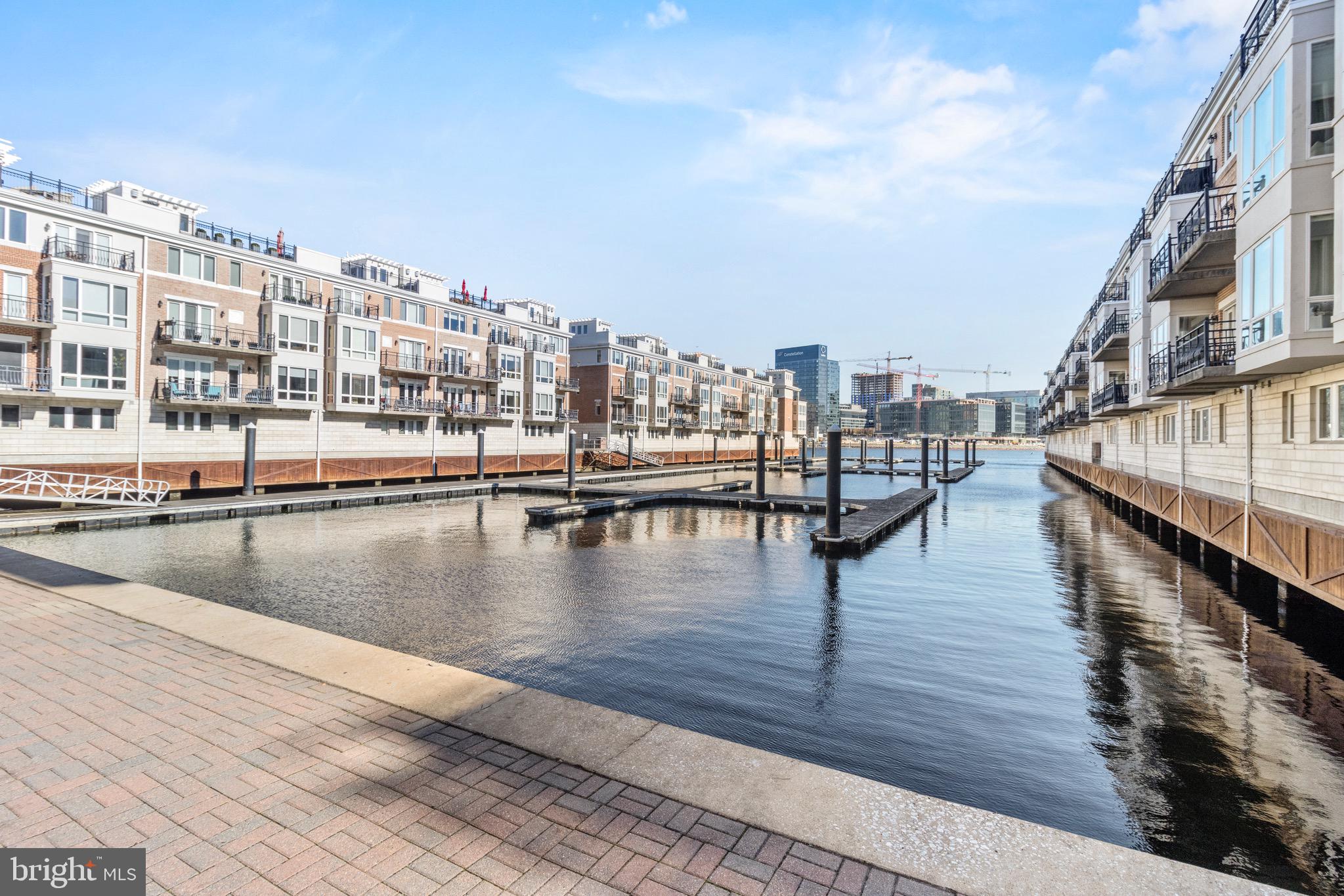 PIER HOMES AT HARBORVIEW - Residential