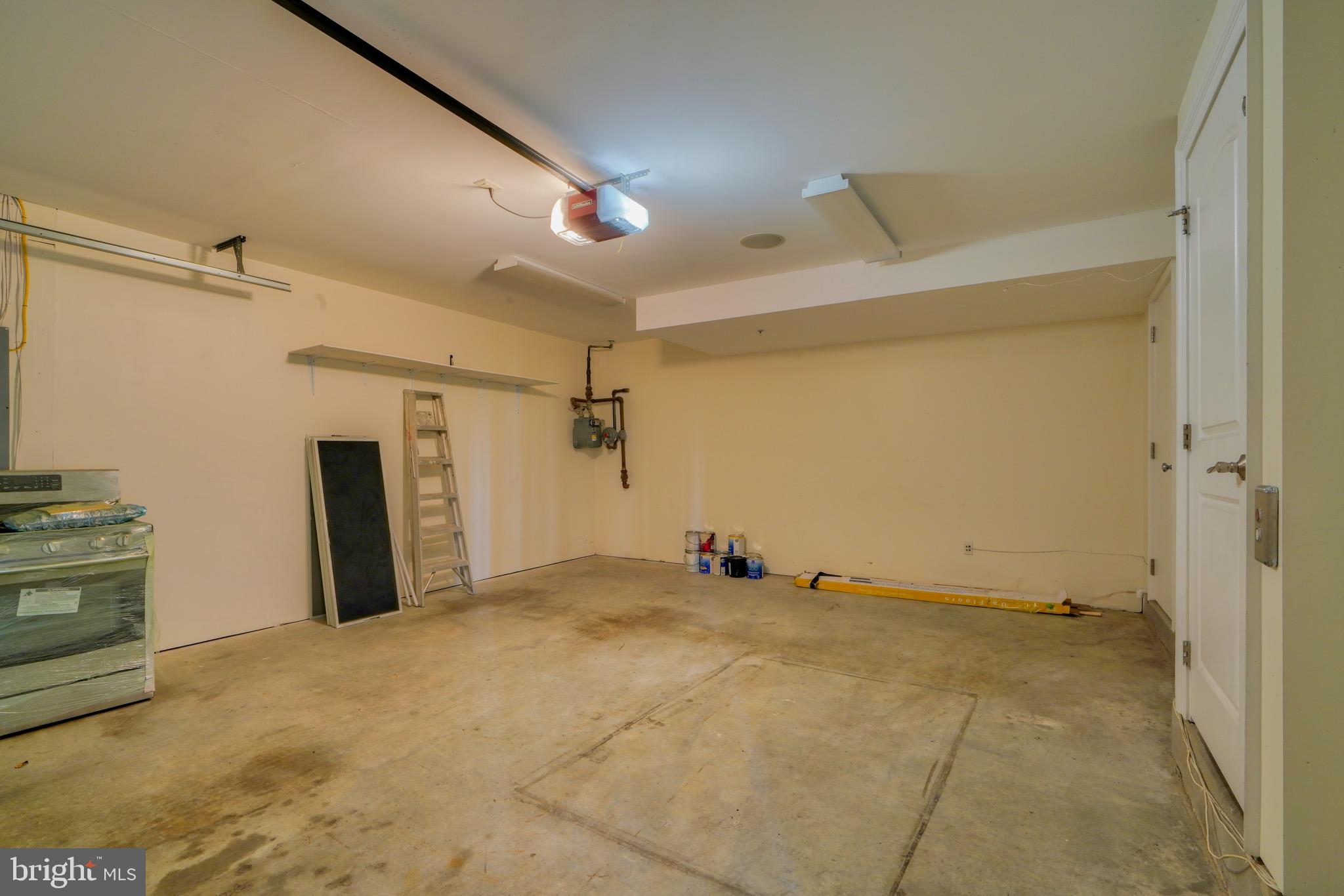 PIER HOMES AT HARBORVIEW - Residential