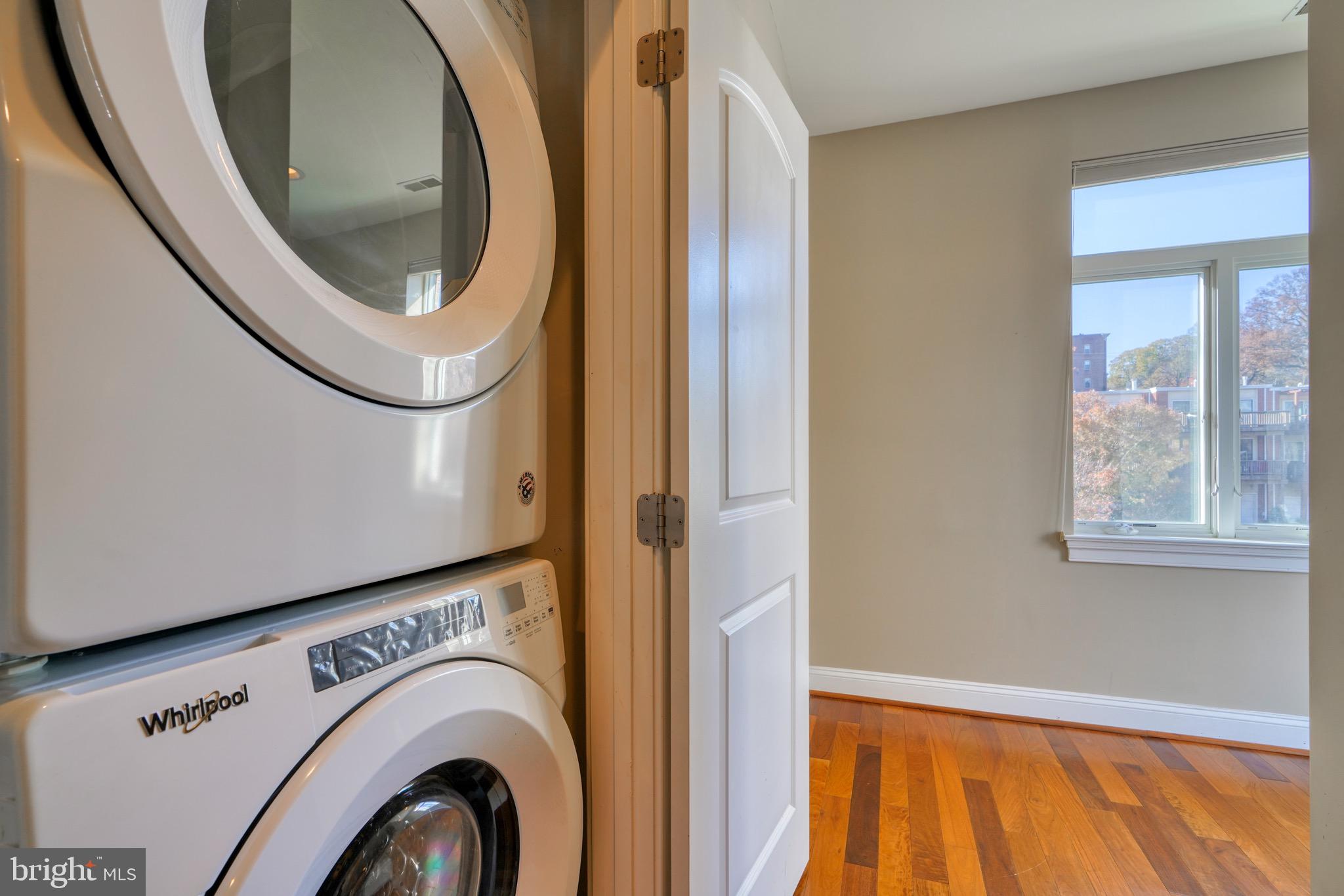 PIER HOMES AT HARBORVIEW - Residential