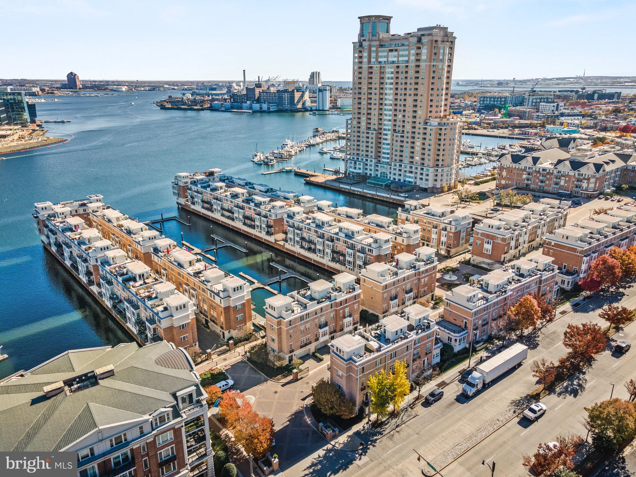 PIER HOMES AT HARBORVIEW - Residential