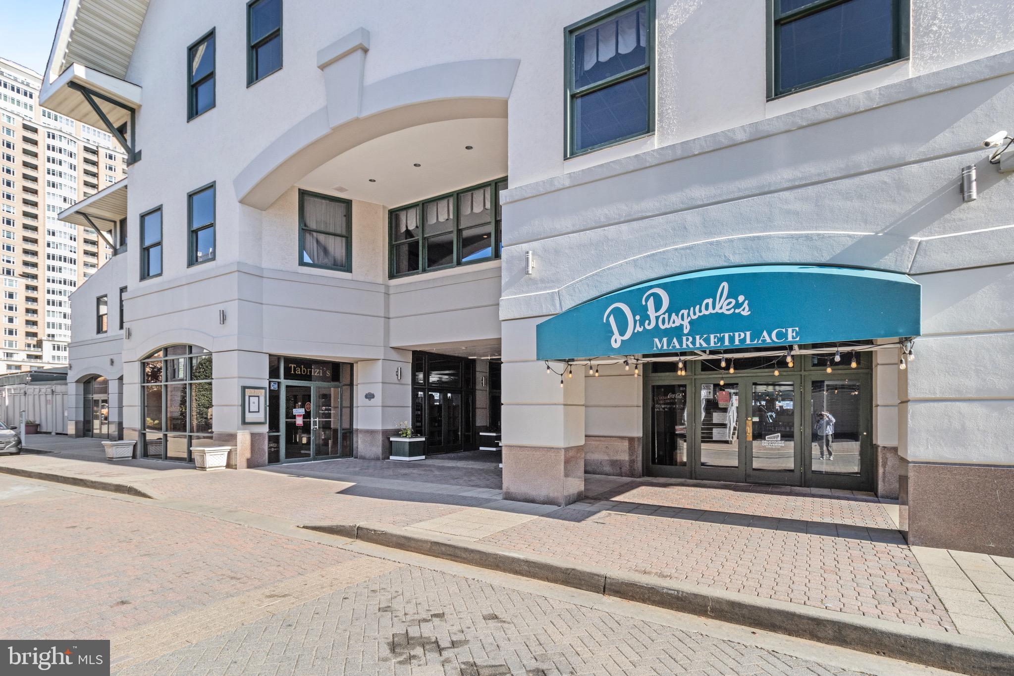 PIER HOMES AT HARBORVIEW - Residential