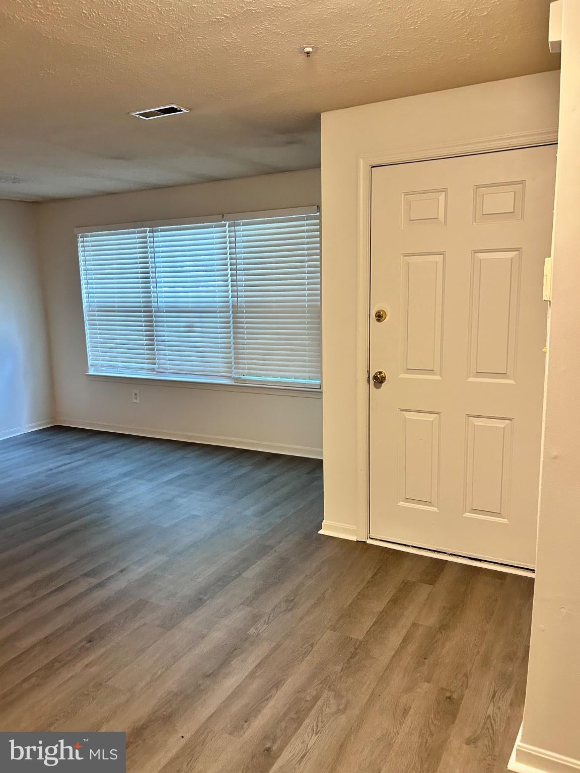 4643 DEEPWOOD COURT 101D