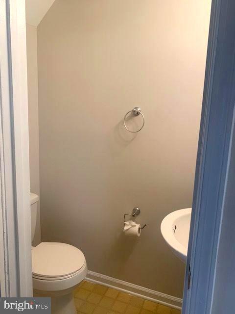 HERITAGE HILL CONDO - Residential Lease