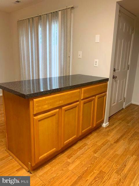 HERITAGE HILL CONDO - Residential Lease