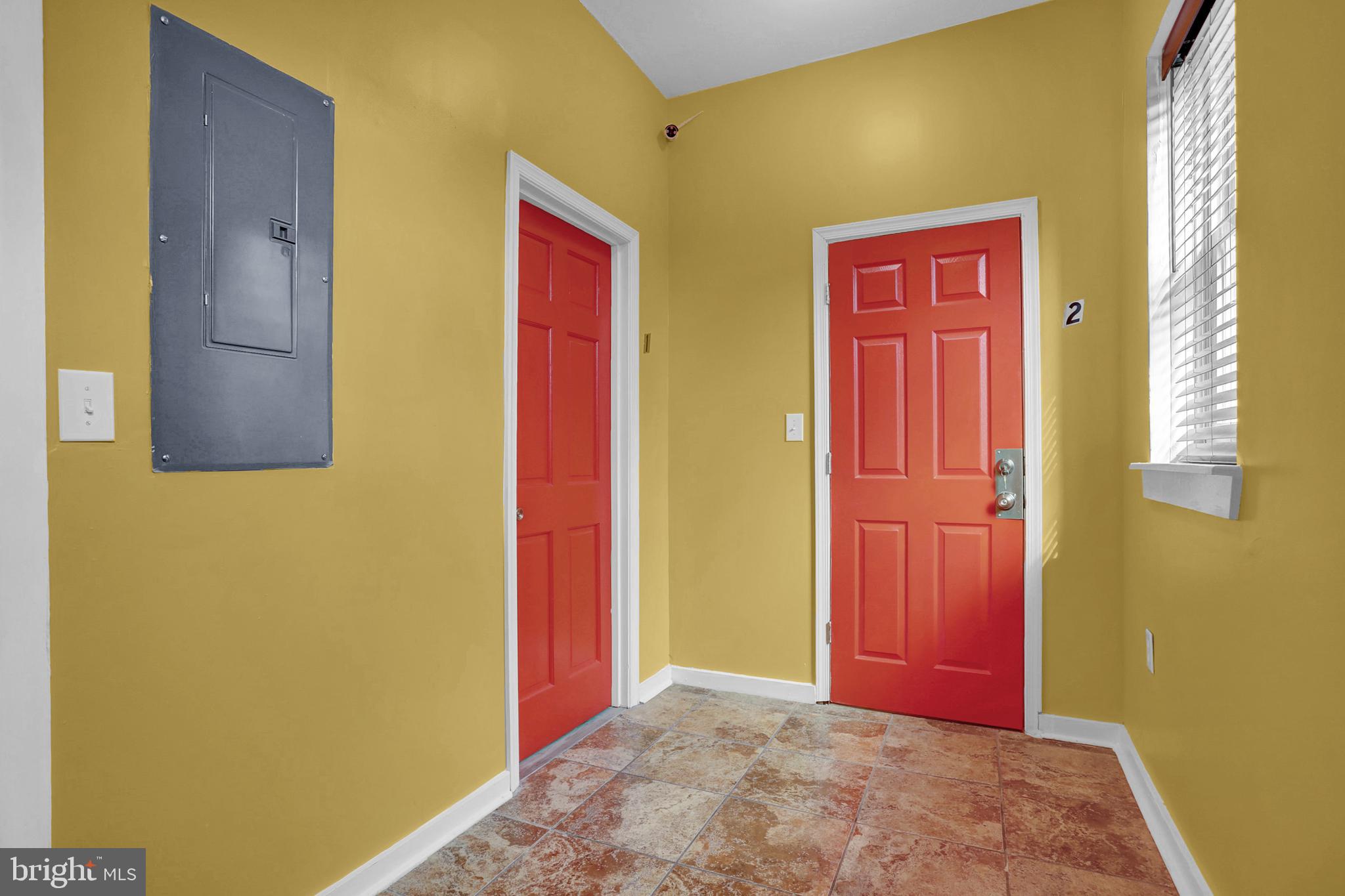 UNION SQUARE - Residential Lease