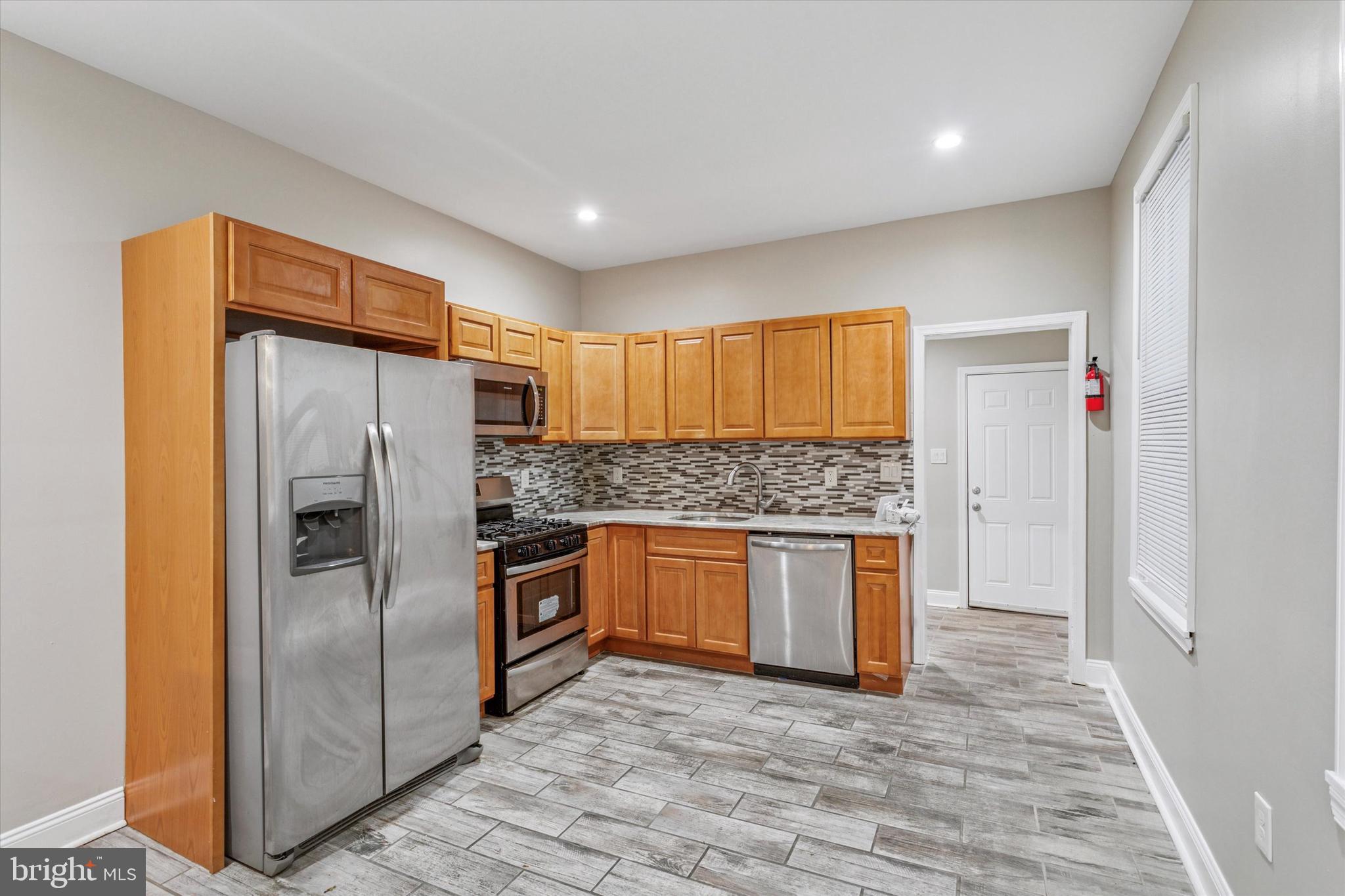 FRANKFORD - Residential