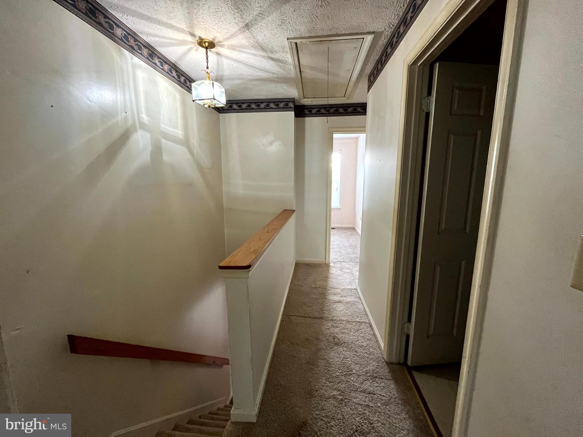 RIVERSIDE - Residential