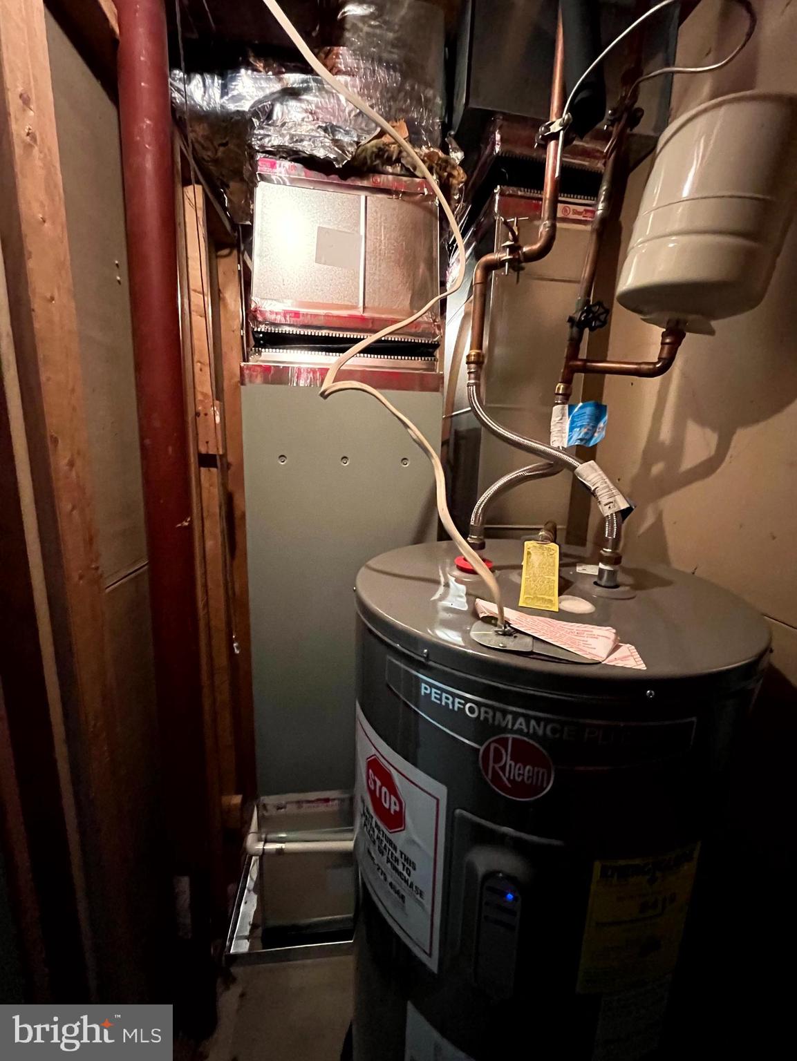 RIVERSIDE - Residential