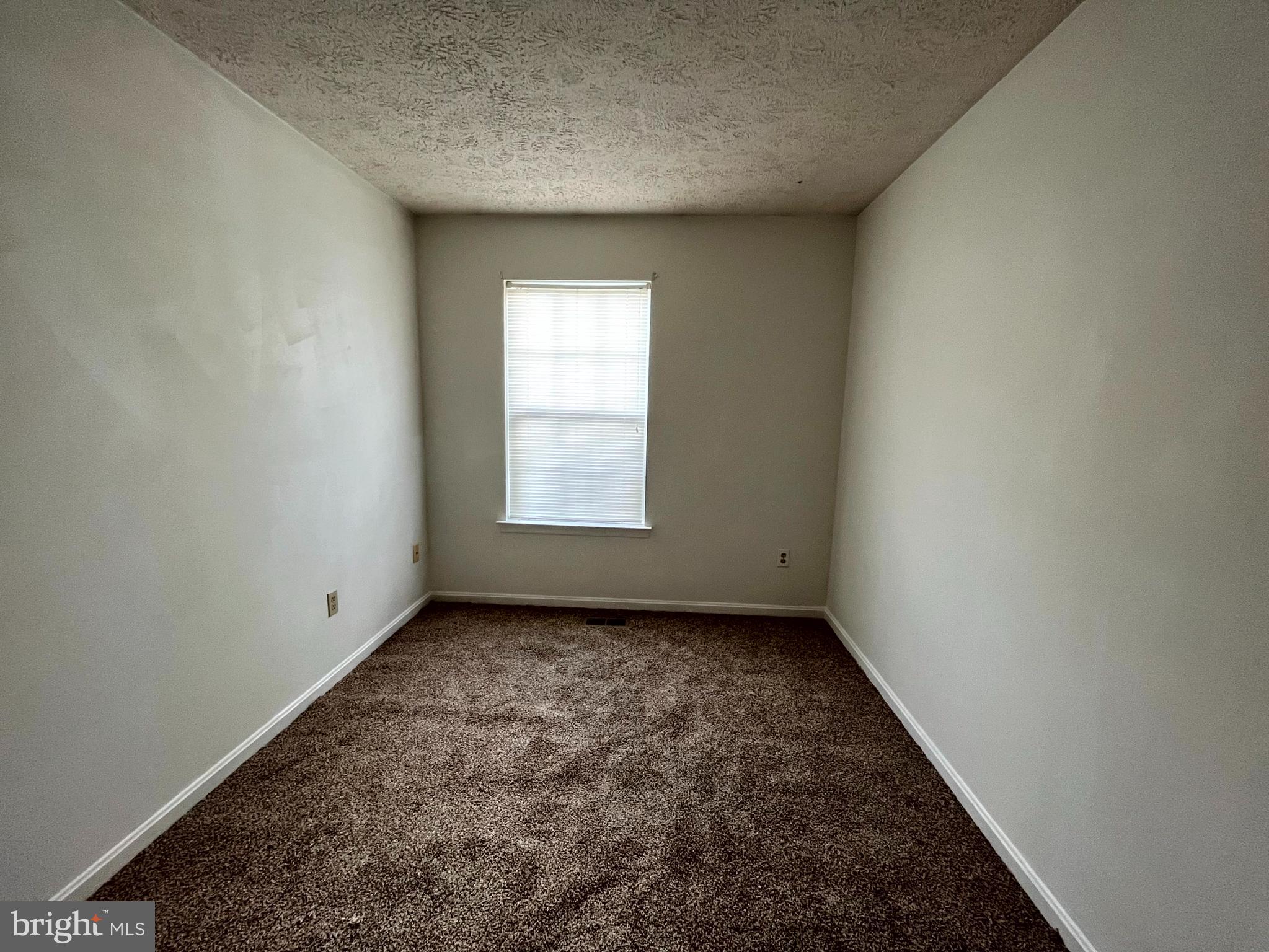 RIVERSIDE - Residential