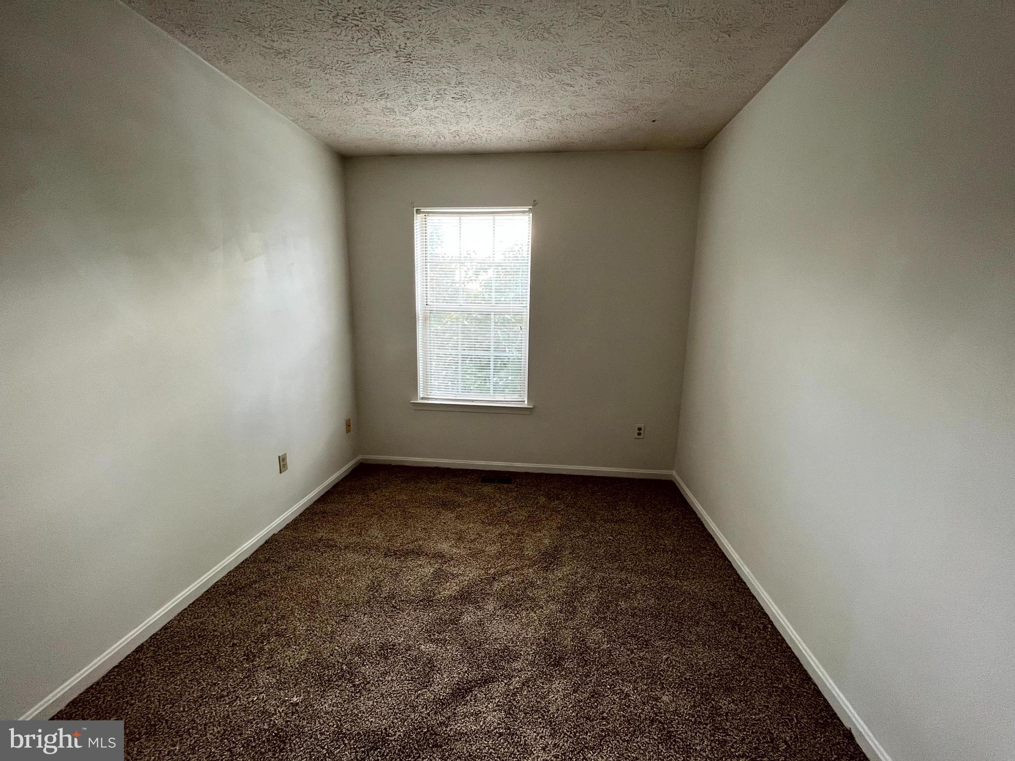 RIVERSIDE - Residential