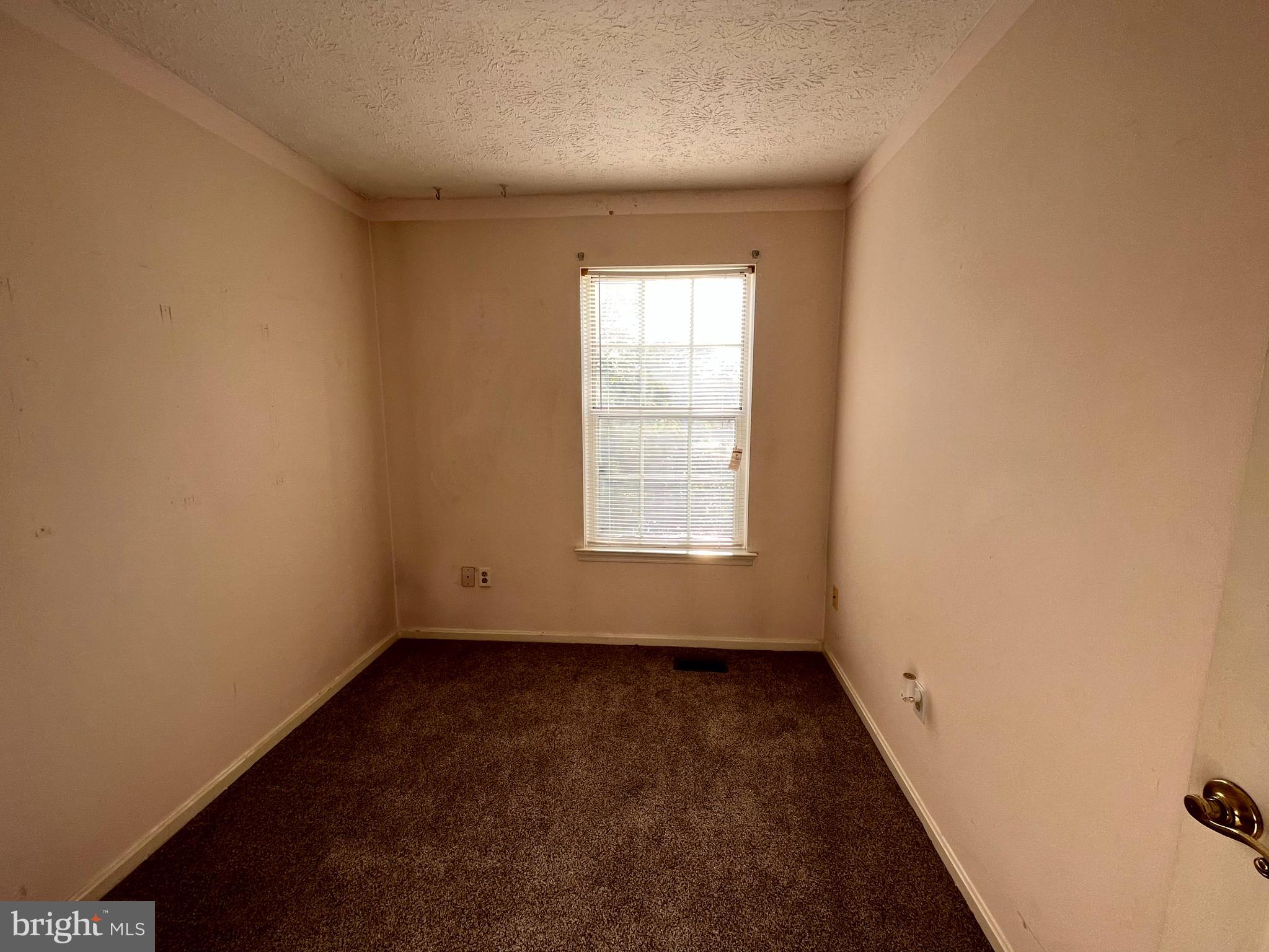 RIVERSIDE - Residential