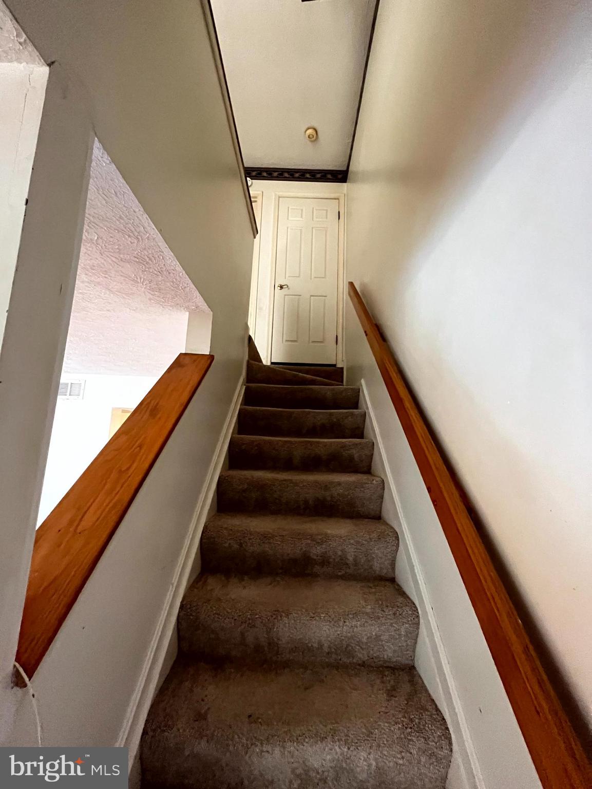 RIVERSIDE - Residential