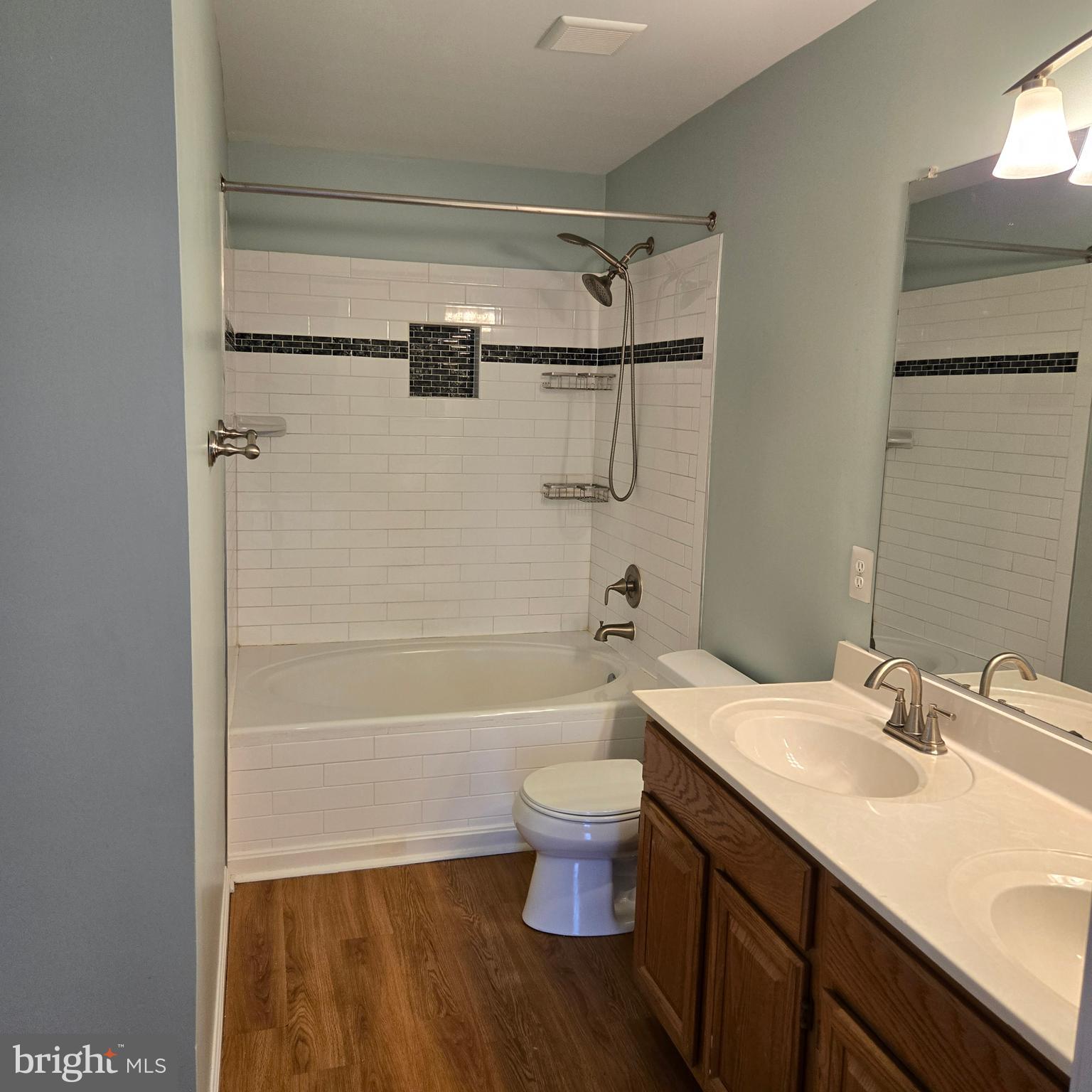 TOWN CENTER - Residential