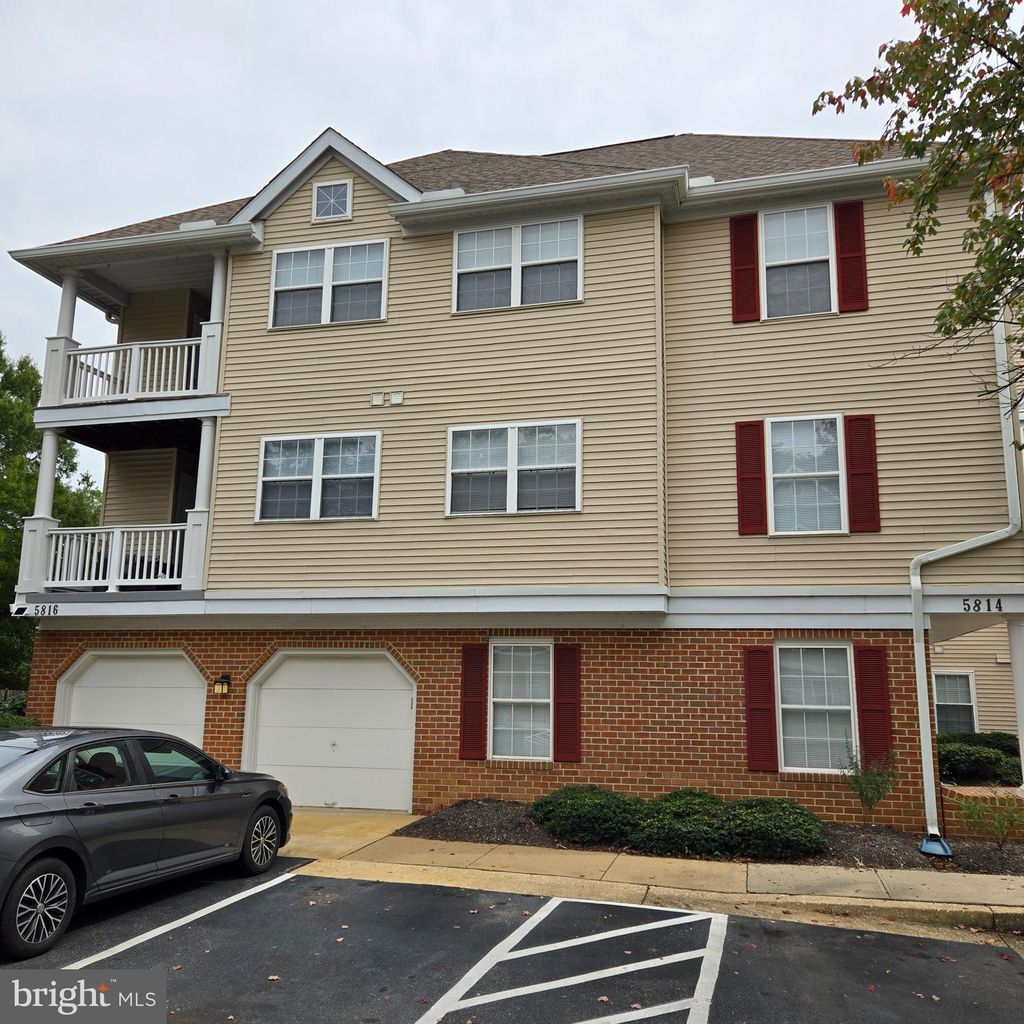 Photo of 5814 Wyndham Circle #301, COLUMBIA, MD 21044 (MLS # MDHW2060072)