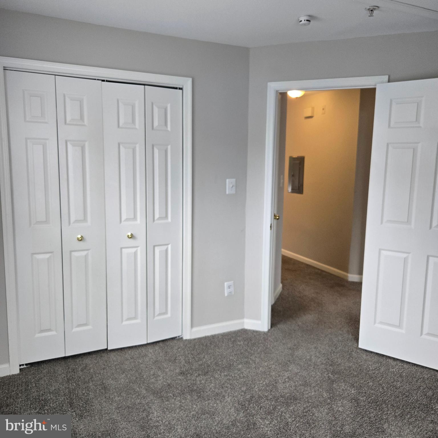 TOWN CENTER - Residential