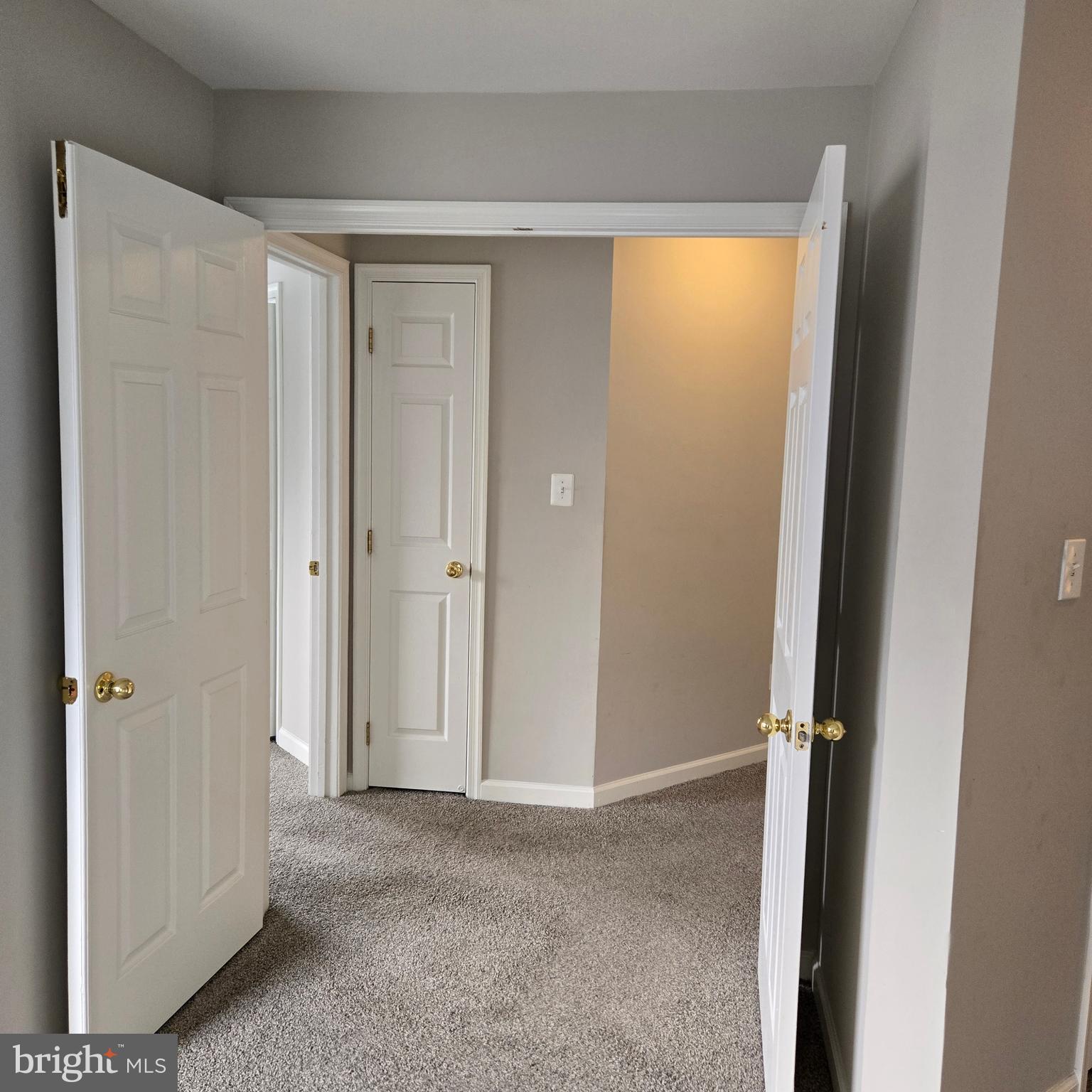 TOWN CENTER - Residential