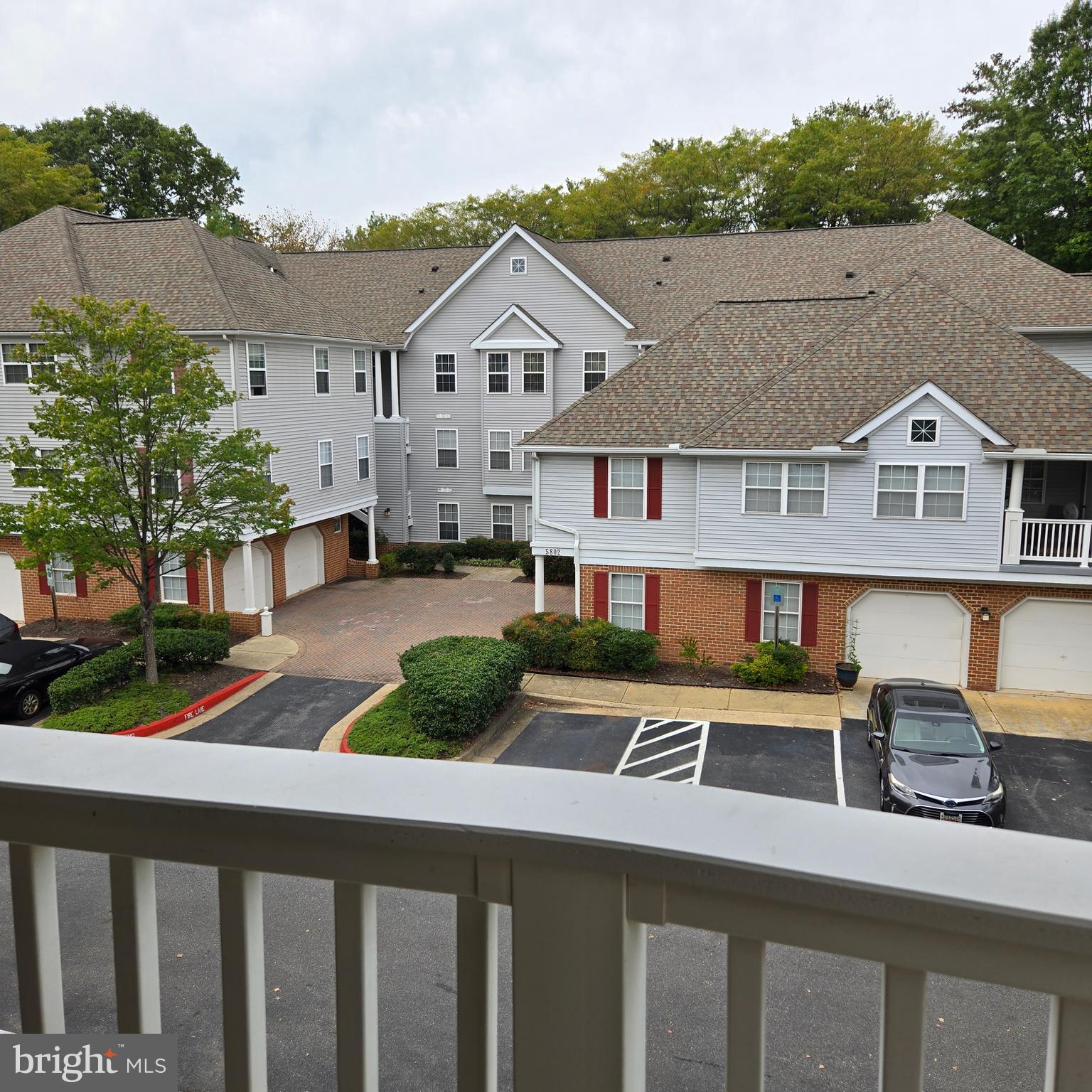 TOWN CENTER - Residential