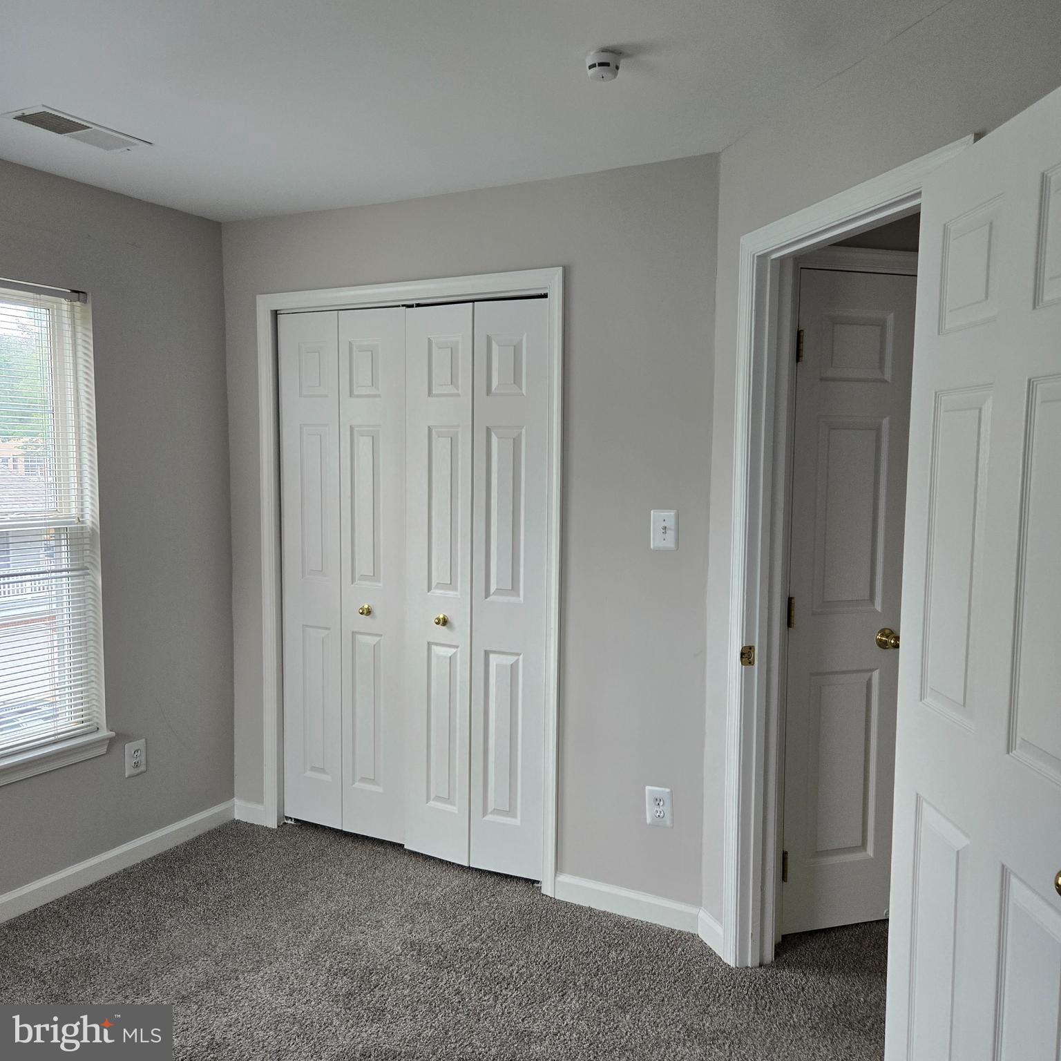 TOWN CENTER - Residential