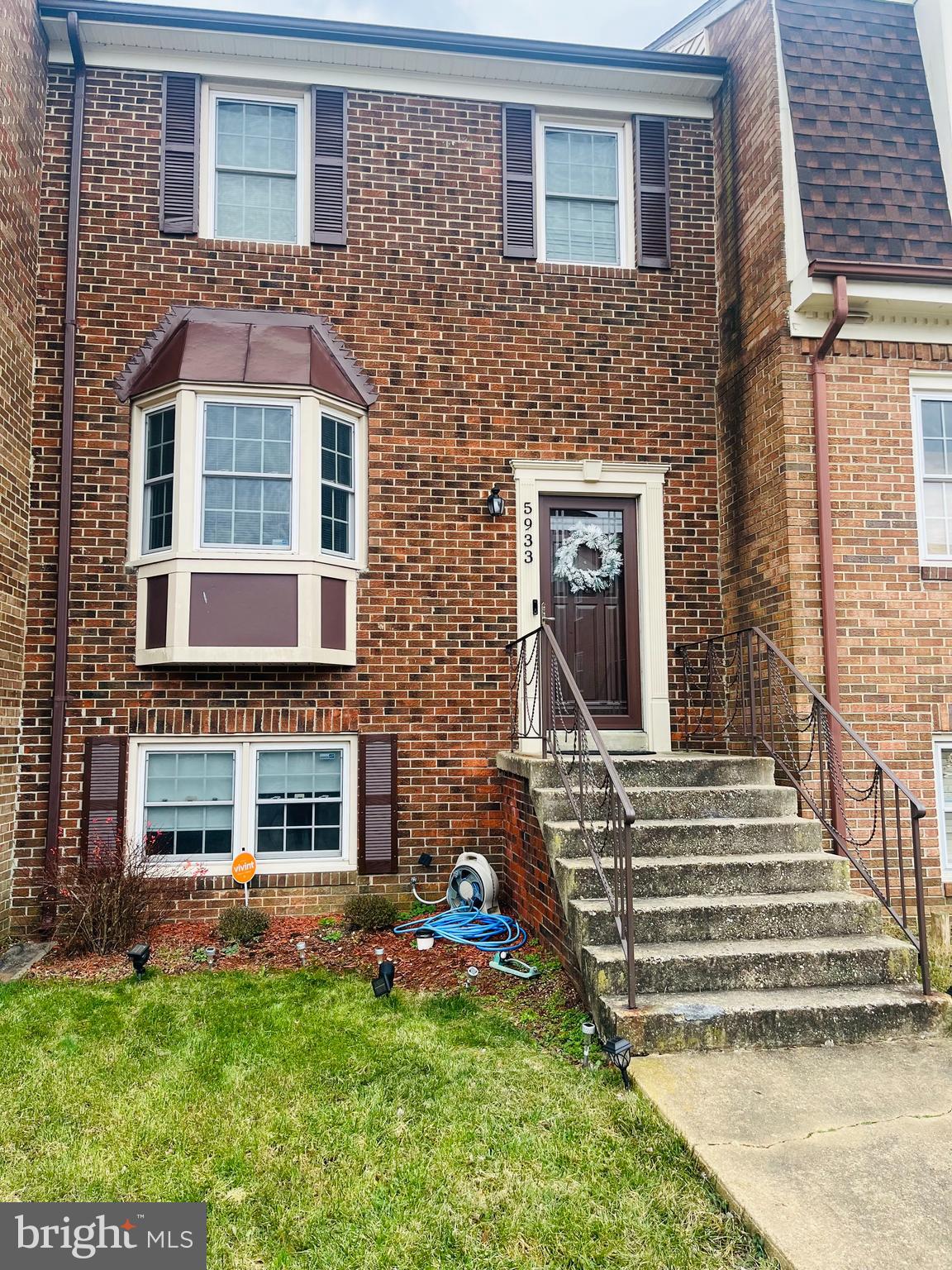 SURRATTS VILLAGE - Residential