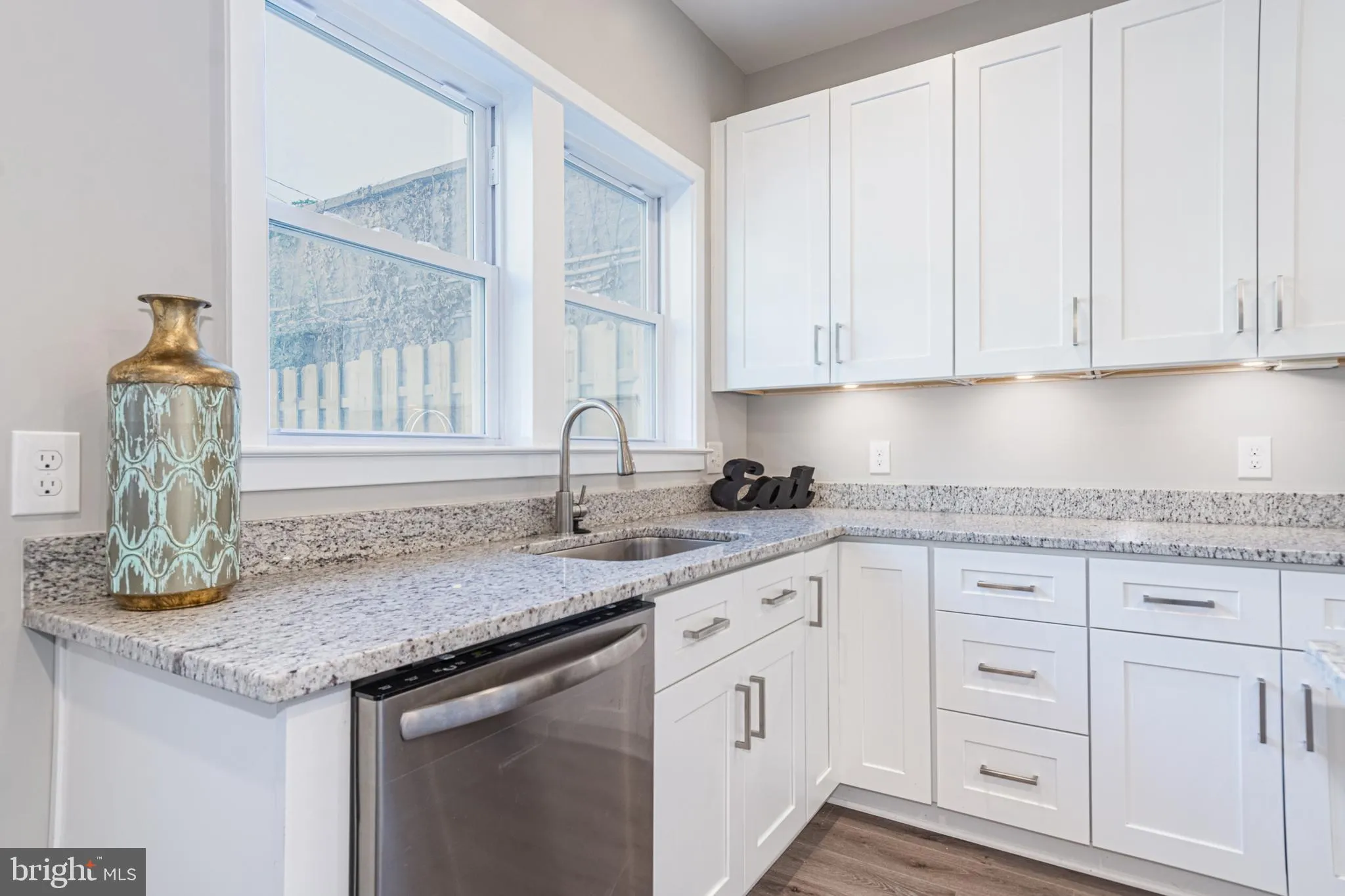 Baltimore, Maryland 21201, United States, 3 Bedrooms Bedrooms, ,3 BathroomsBathrooms,Residential,Active,18271