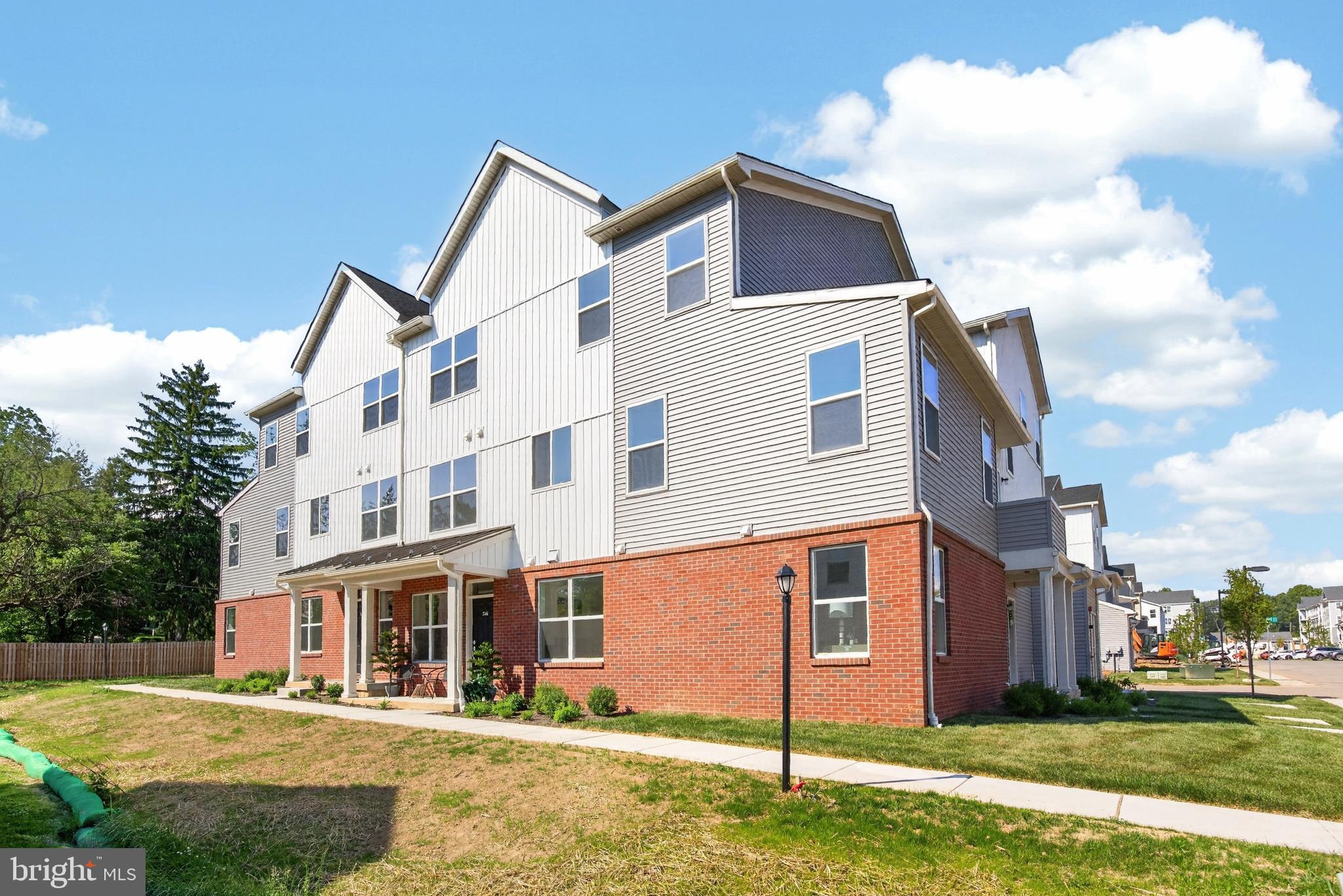 1883 ARBOR PLACE DRIVE 64C
