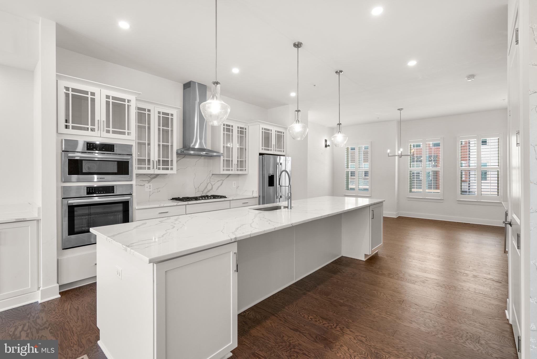 THE GROVE - Residential Lease