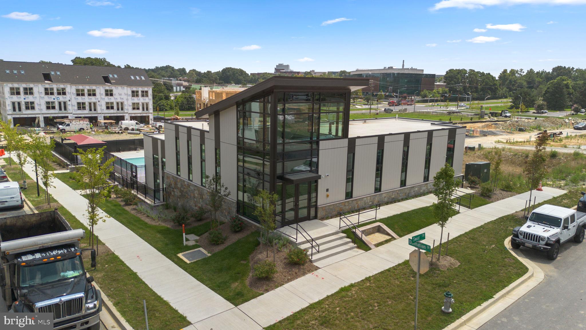 THE GROVE - Residential Lease