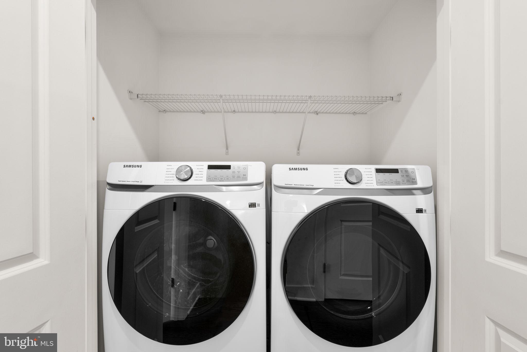 THE GROVE - Residential Lease