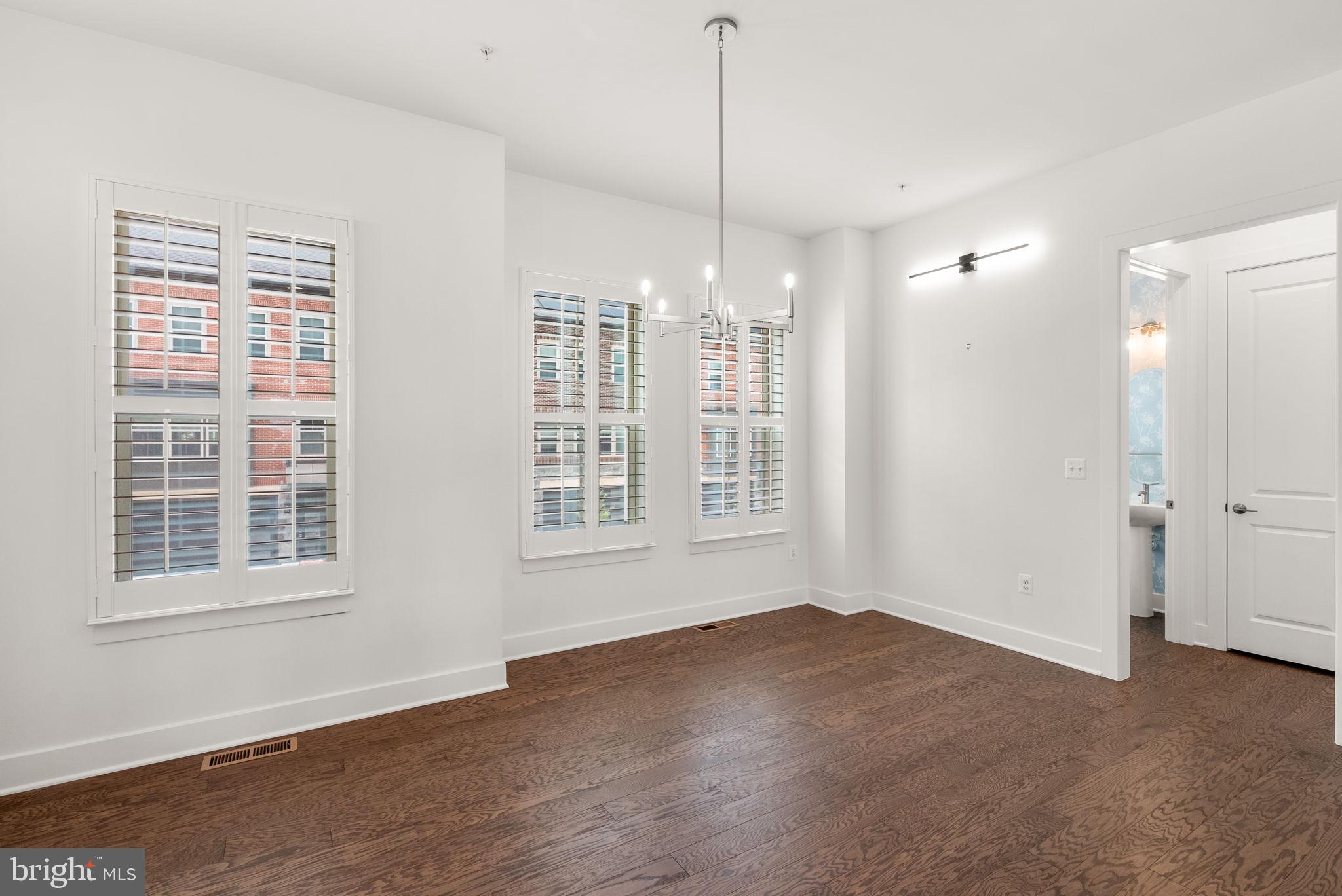 THE GROVE - Residential Lease