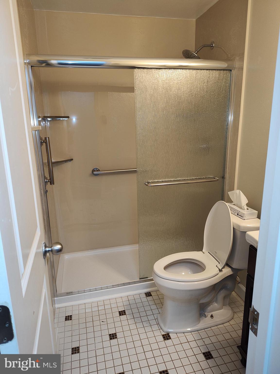 GOLTON - Residential Lease