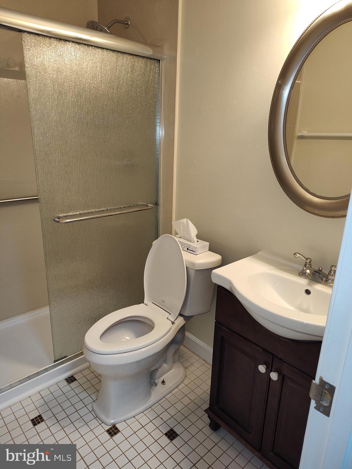 GOLTON - Residential Lease