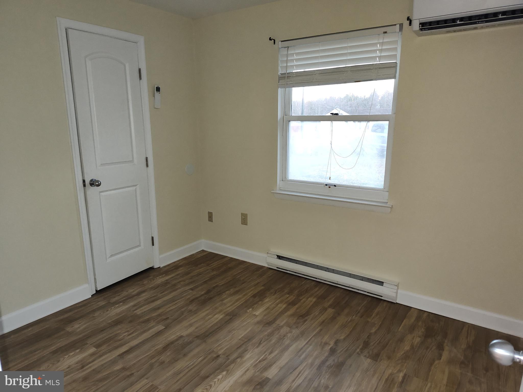 GOLTON - Residential Lease