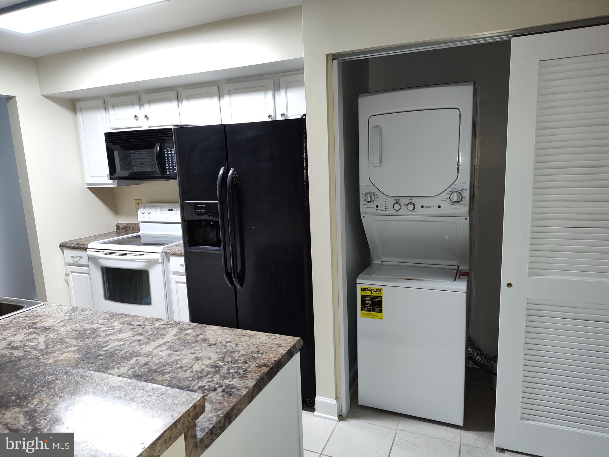 GOLTON - Residential Lease