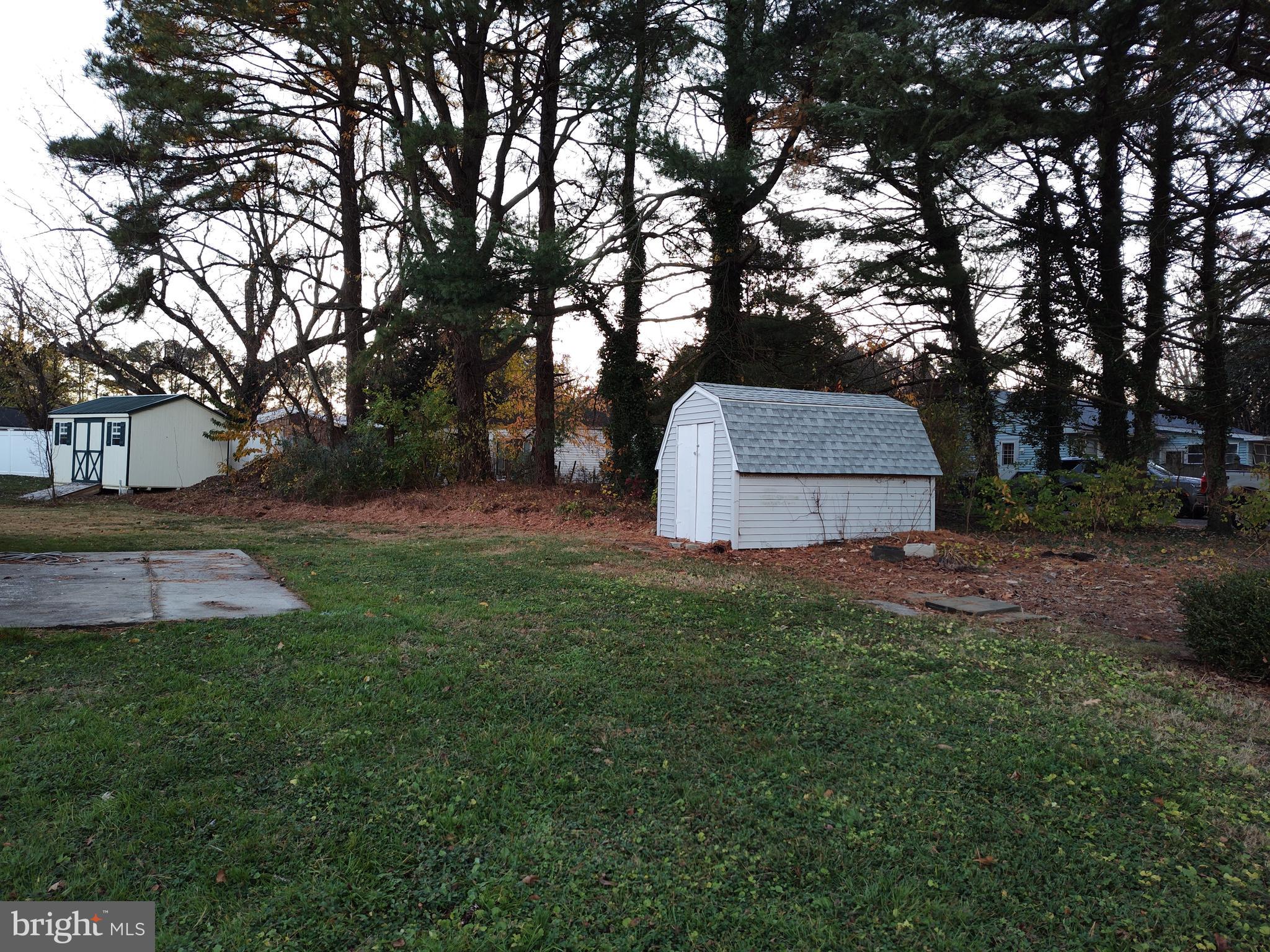 GOLTON - Residential Lease