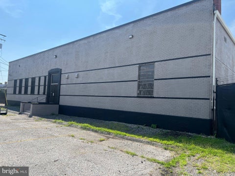 Photo of 2810 W Saratoga Street, BALTIMORE, MD 21223 (MLS # MDBA2229012)
