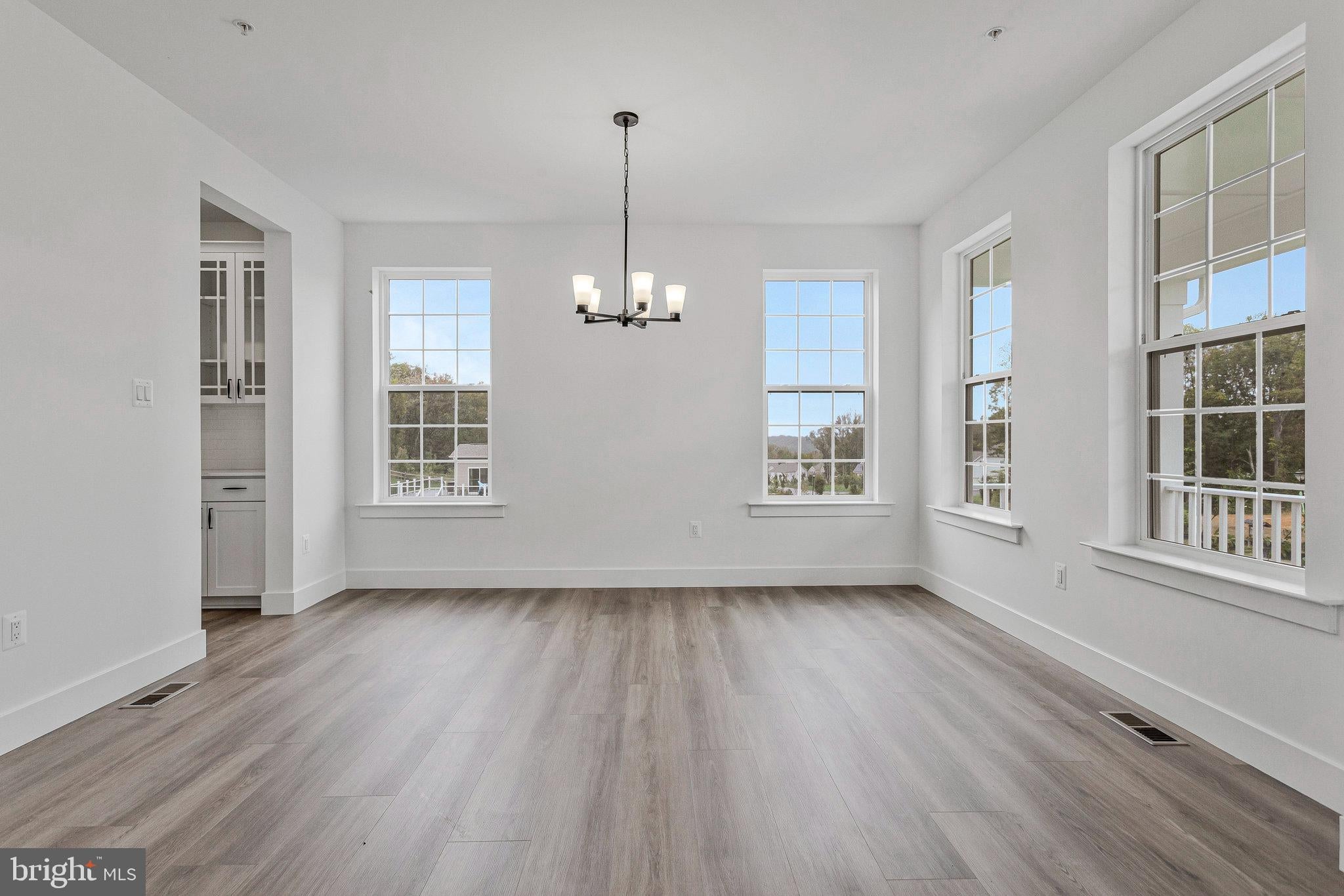 2024 SAINT JAMES ROAD