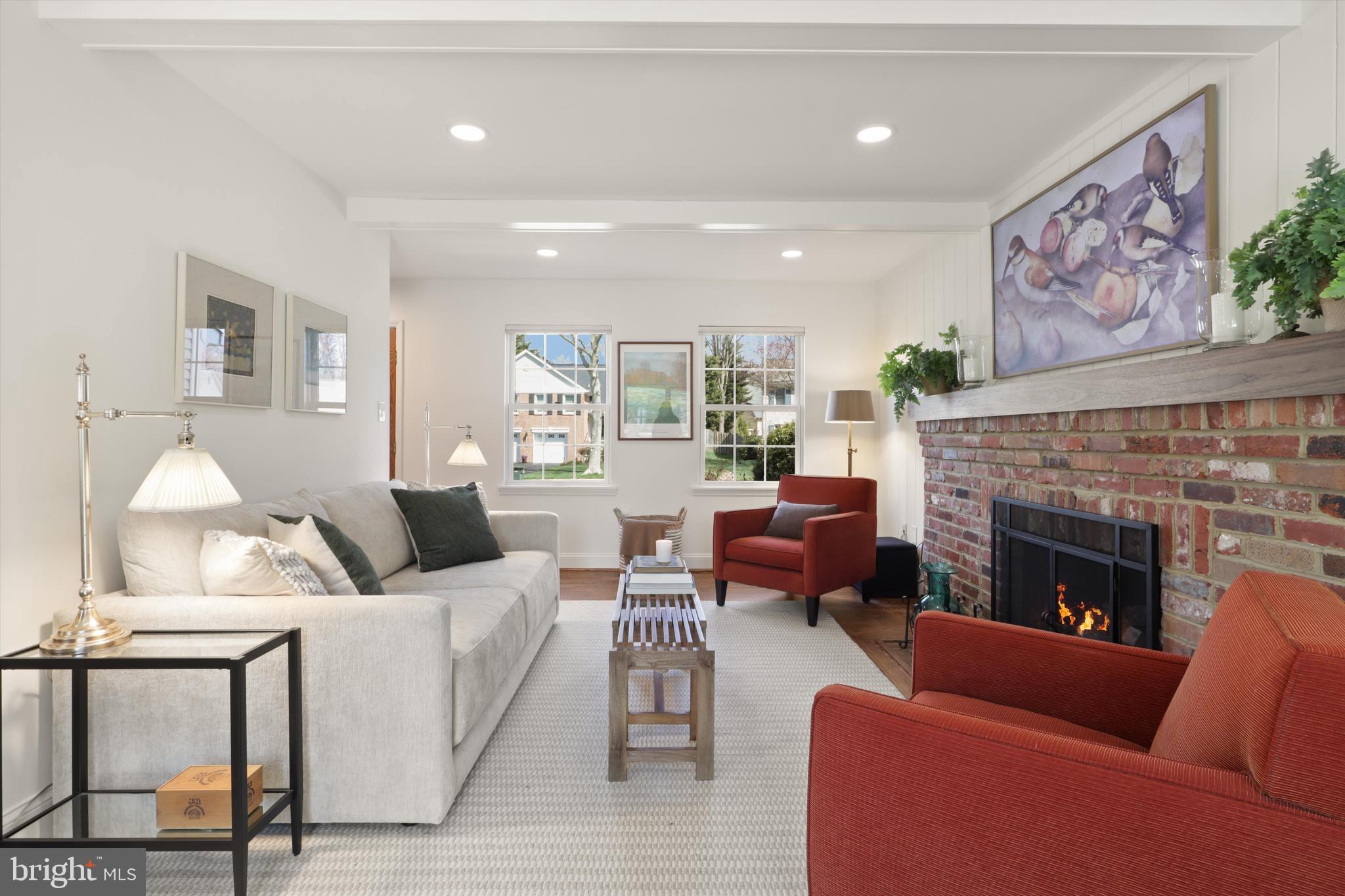 FAIRFAX CLUB ESTATES - Residential