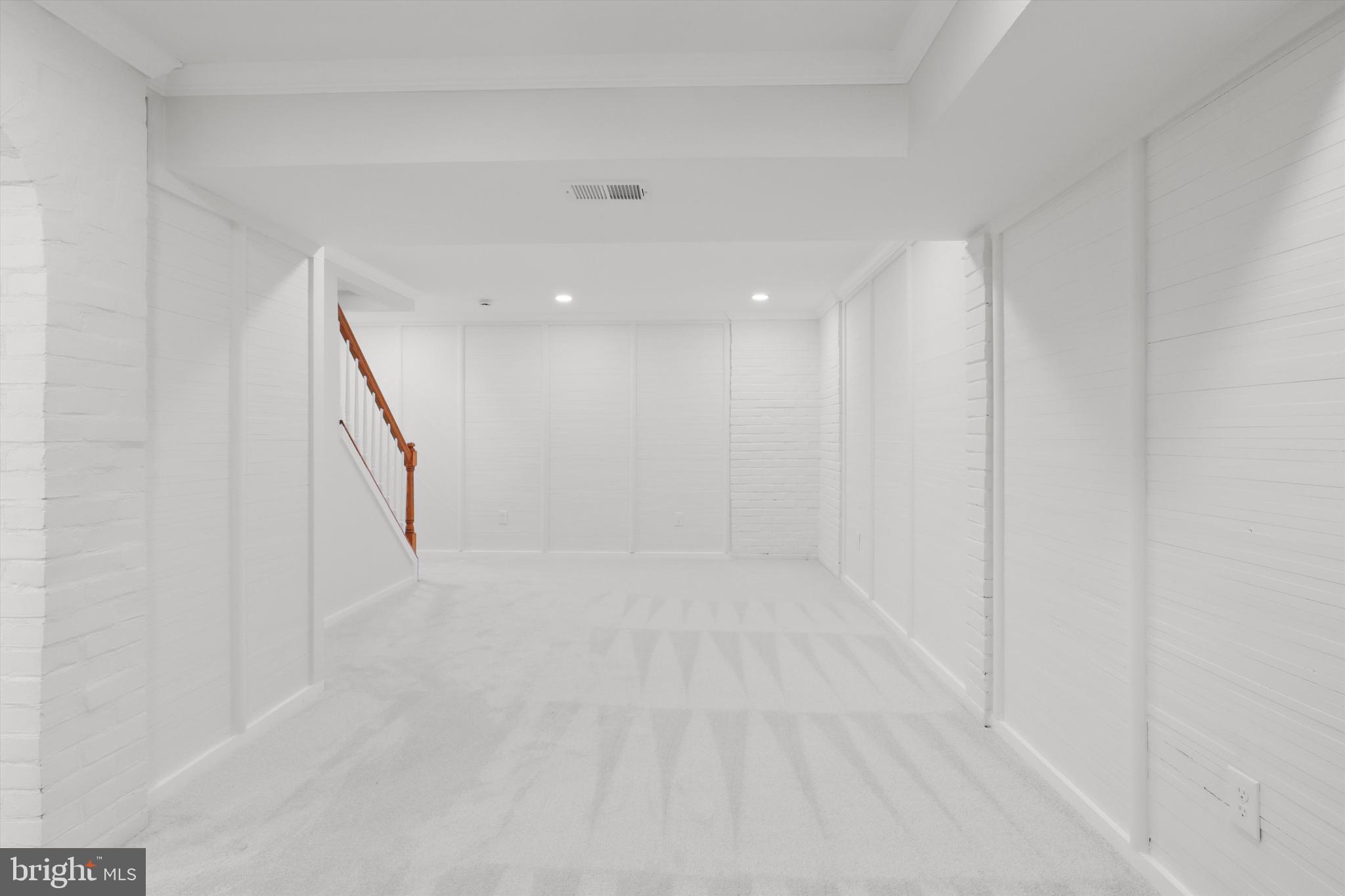 FAIRFAX CLUB ESTATES - Residential