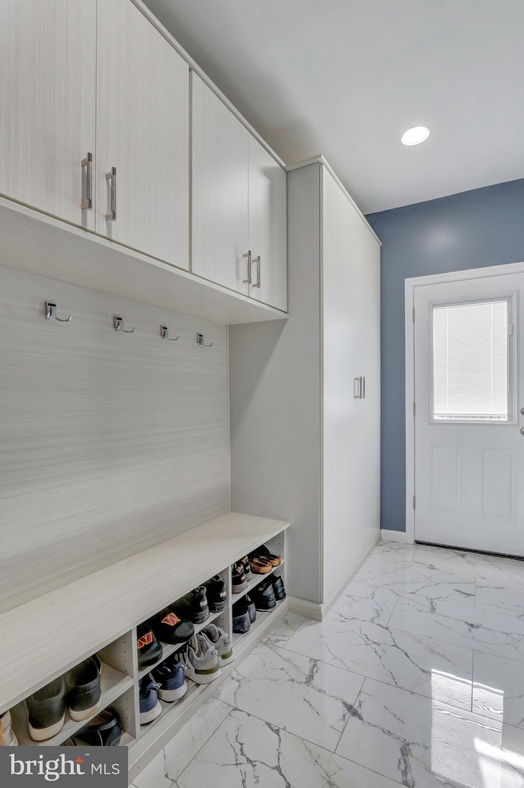 OAKENSHAW - Residential