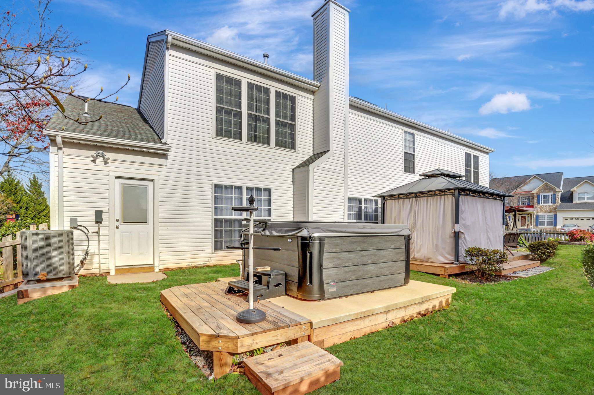 OAKENSHAW - Residential