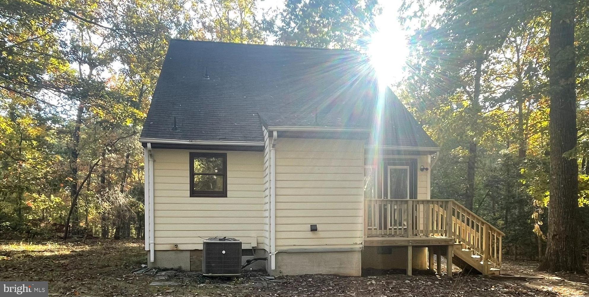 LAKEVIEW ESTATES - Residential