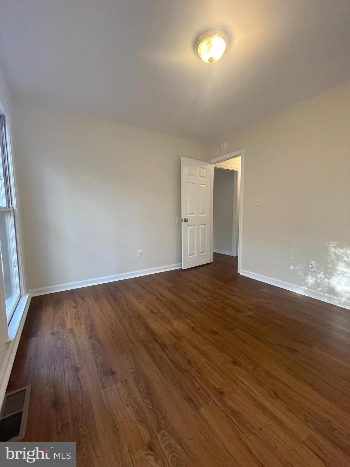 LAKEVIEW ESTATES - Residential