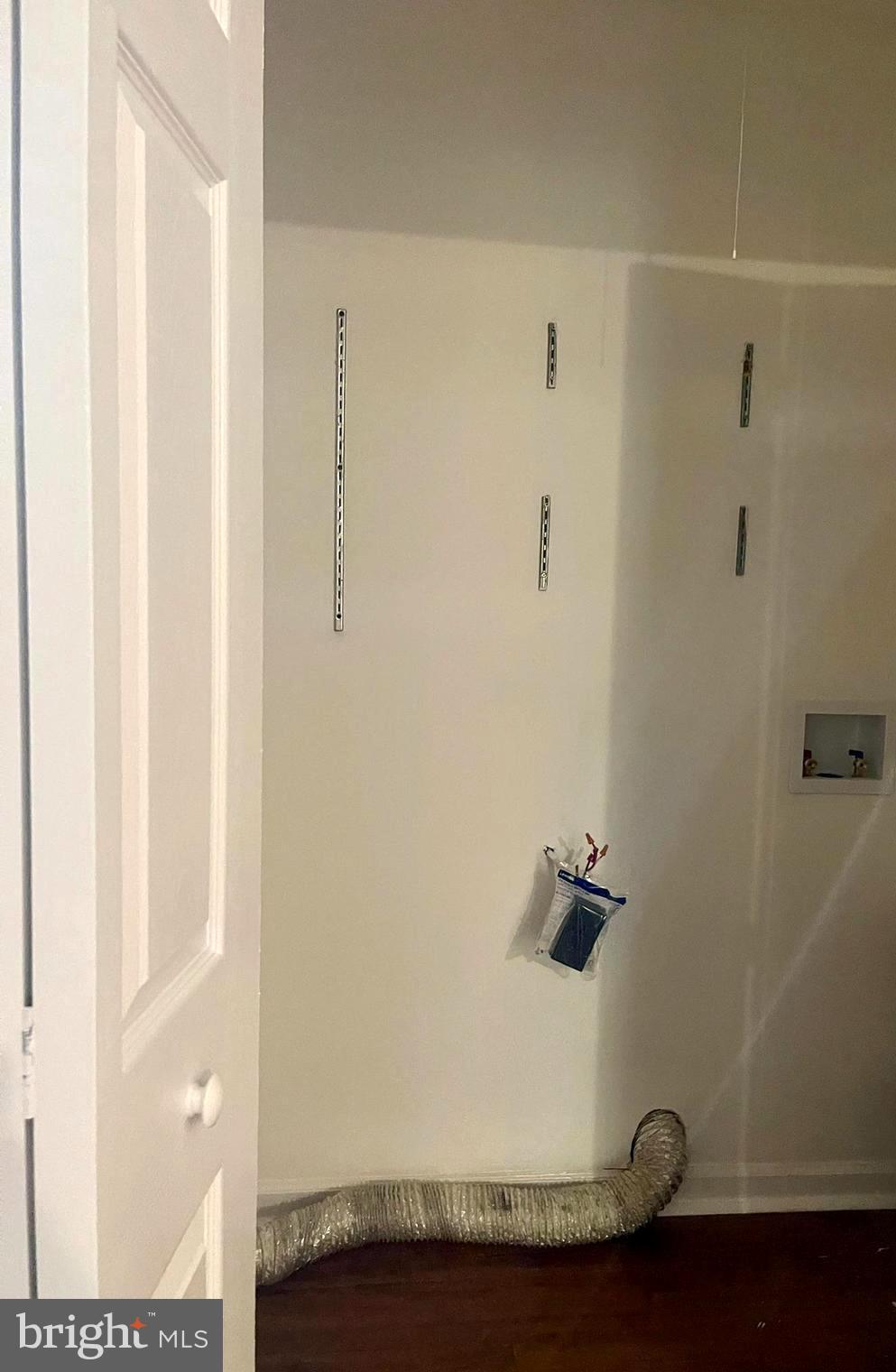 LAKEVIEW ESTATES - Residential