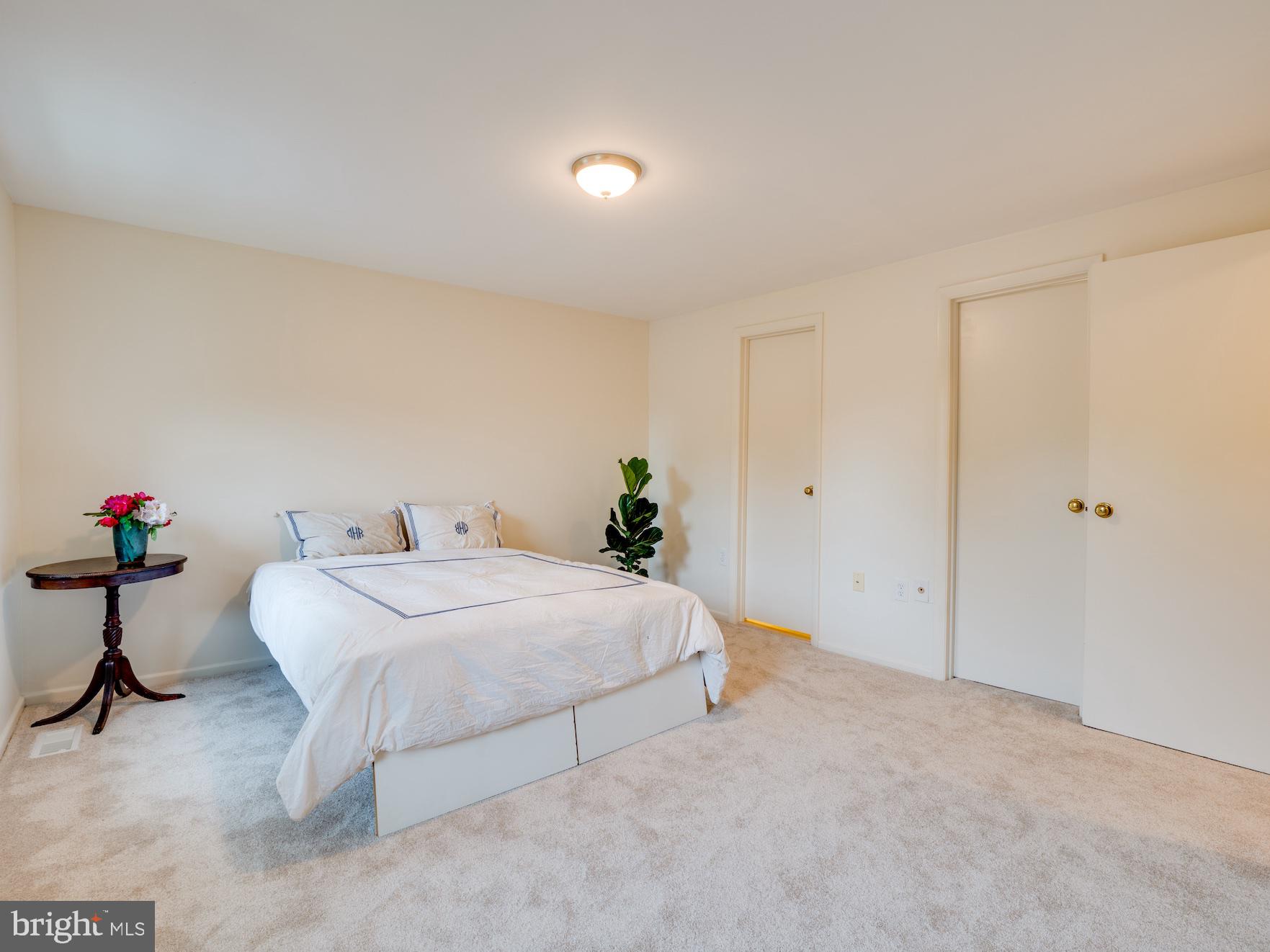 LEEWOOD FOREST - Residential