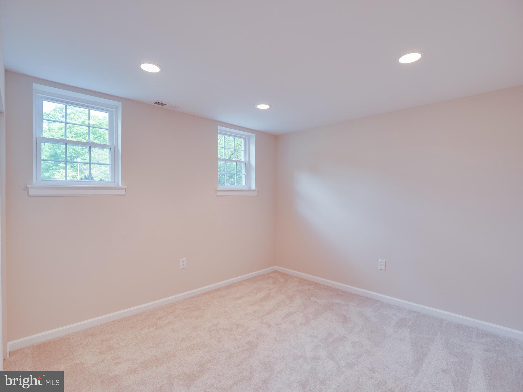 LEEWOOD FOREST - Residential