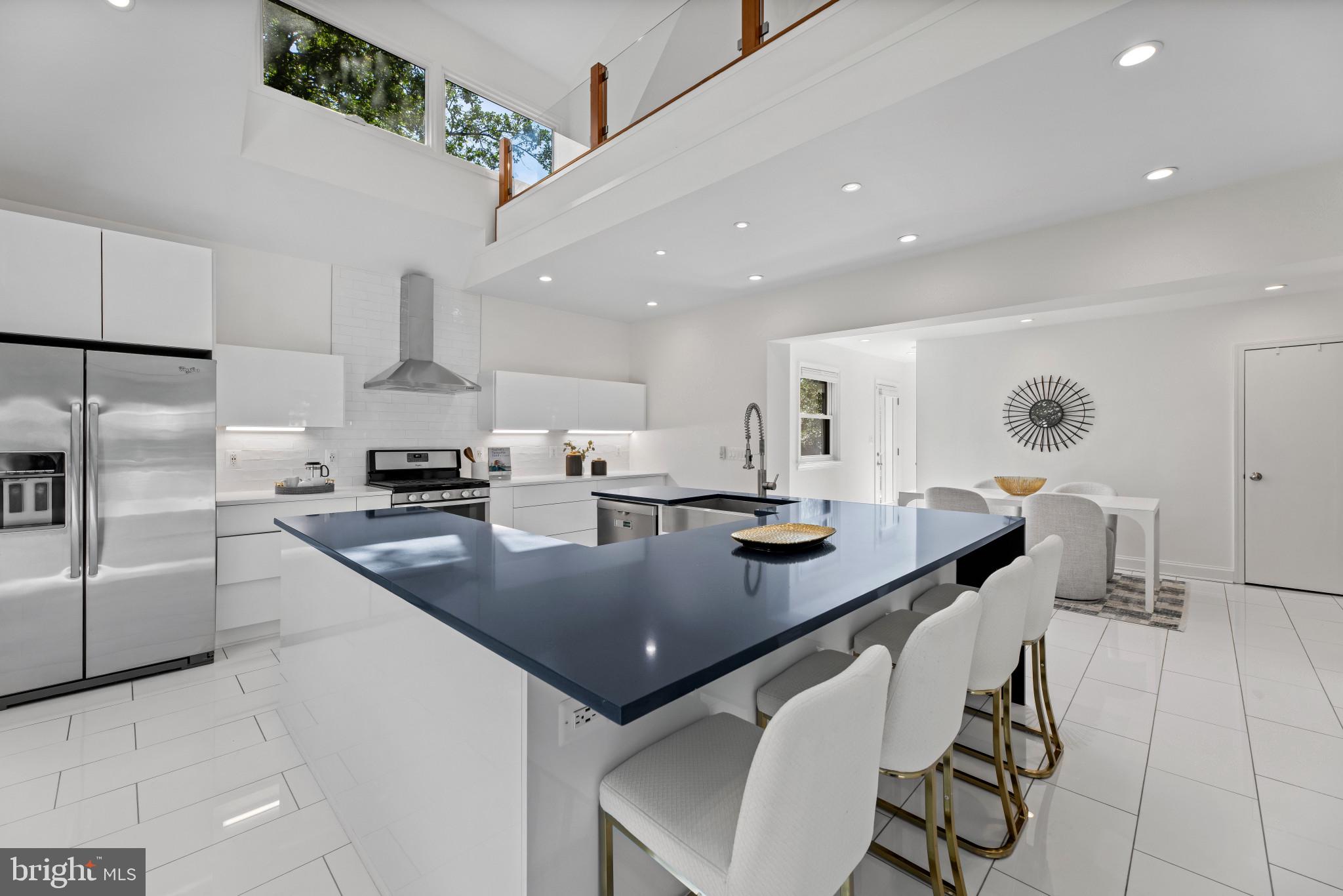 1108 VASSAR ROAD