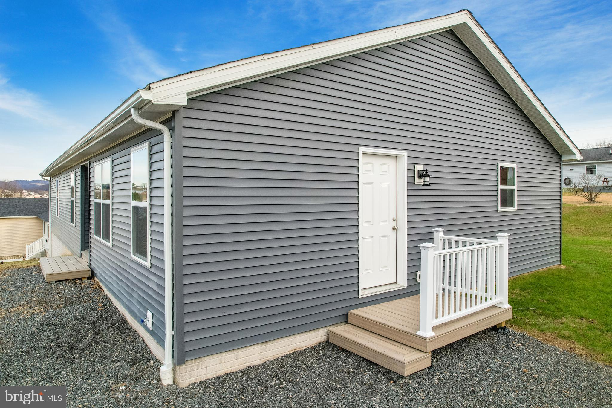 AIRPORT (BONNIEV - Residential