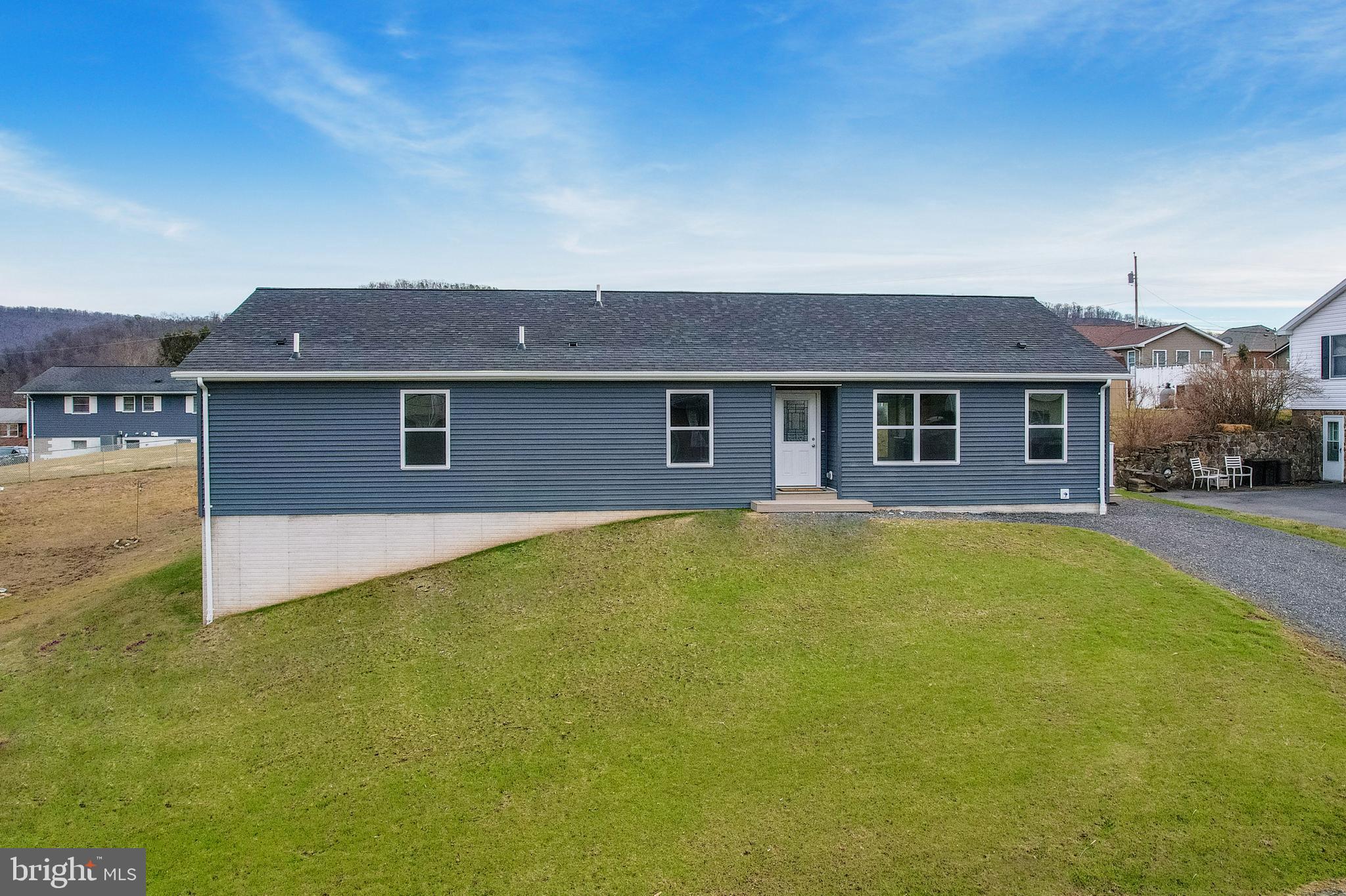 AIRPORT (BONNIEV - Residential