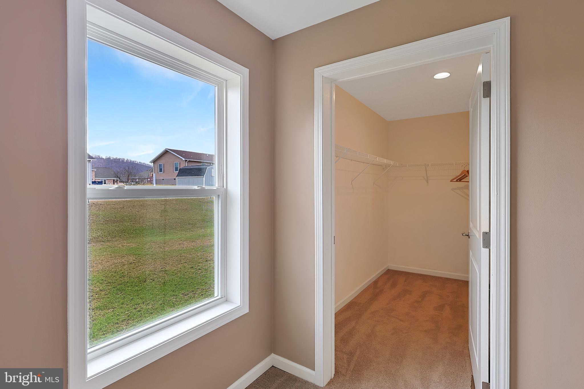 AIRPORT (BONNIEV - Residential